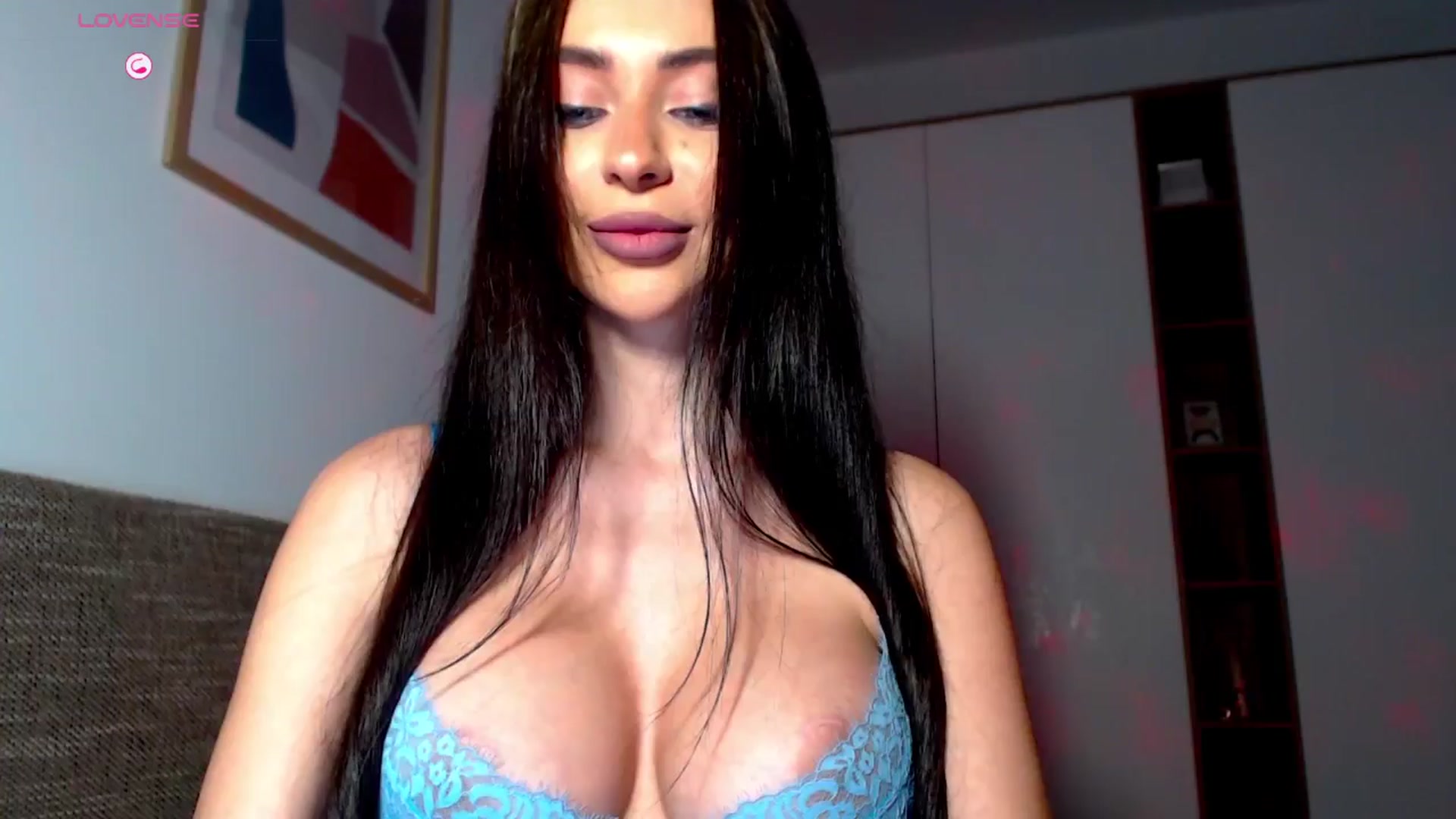 Gallery image thumbnail from Alliciya's myfreecams stream on, 02/20/2026, 17:30 image 6 of 20
