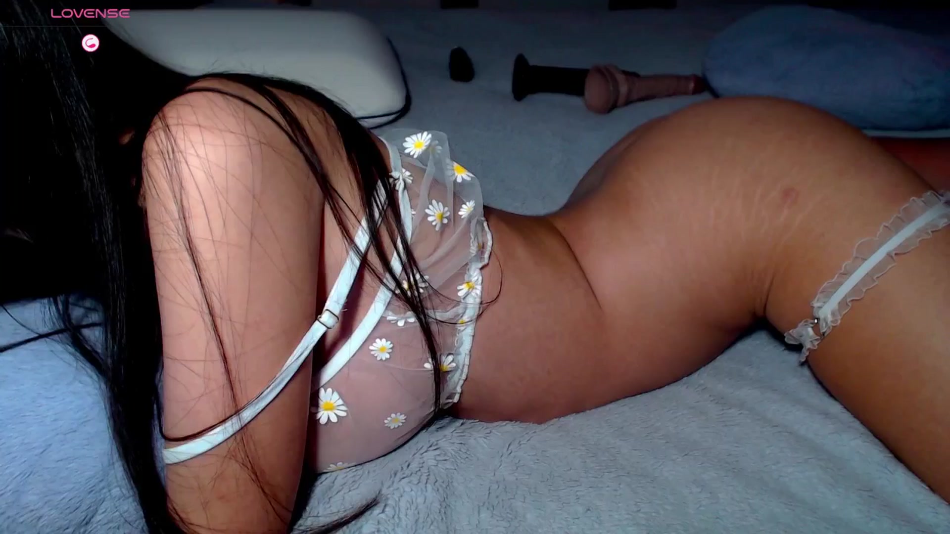 Gallery image thumbnail from Alliciya's myfreecams stream on, 02/27/2026, 19:58 image 3 of 20