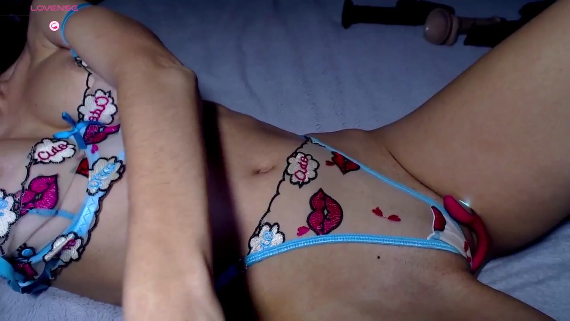 Gallery image thumbnail from Alliciya's myfreecams stream on, 02/27/2026, 22:45 image 2 of 20