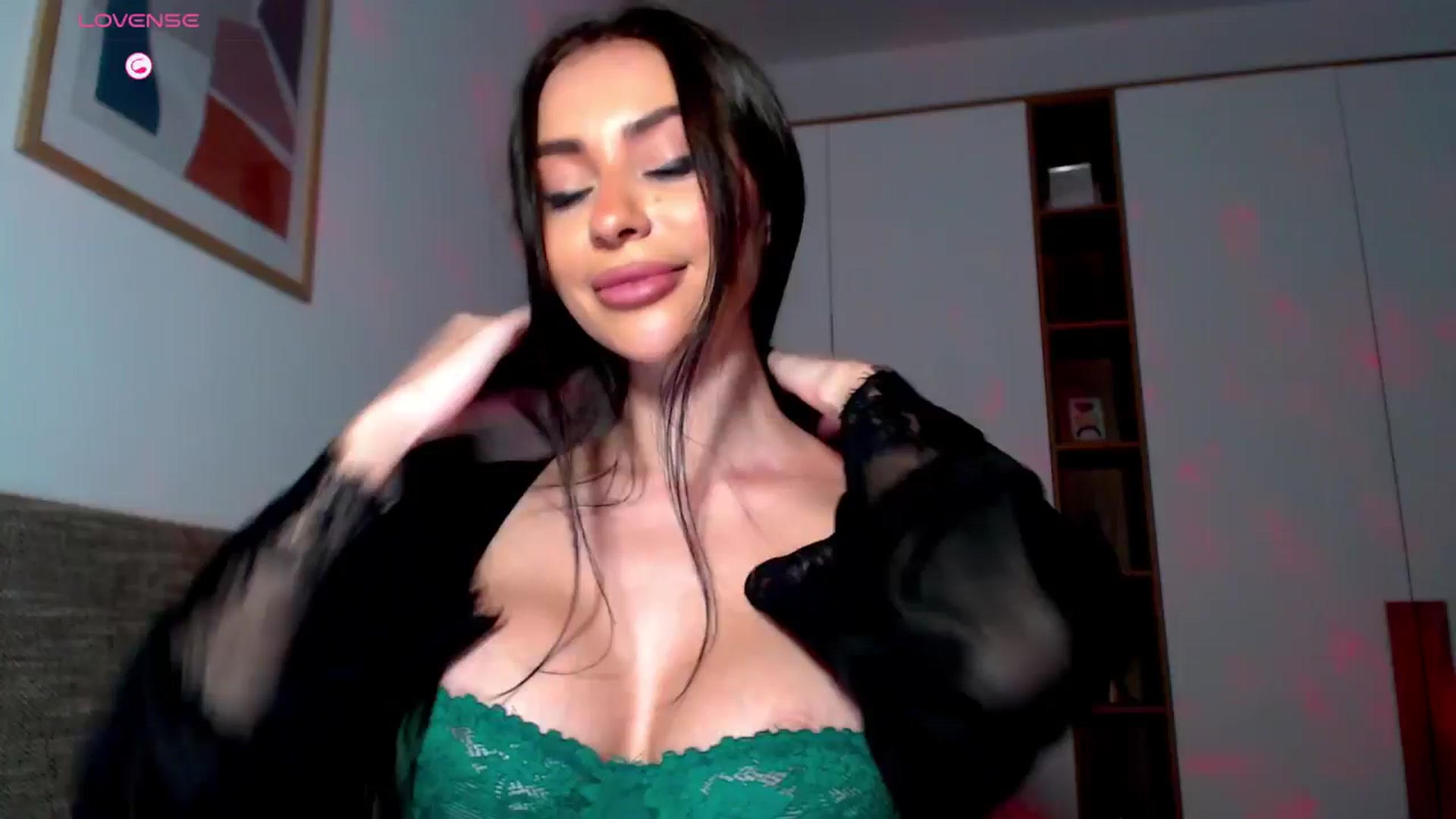 Gallery image thumbnail from Alliciya's myfreecams stream on, 04/01/2026, 17:13 image 12 of 20