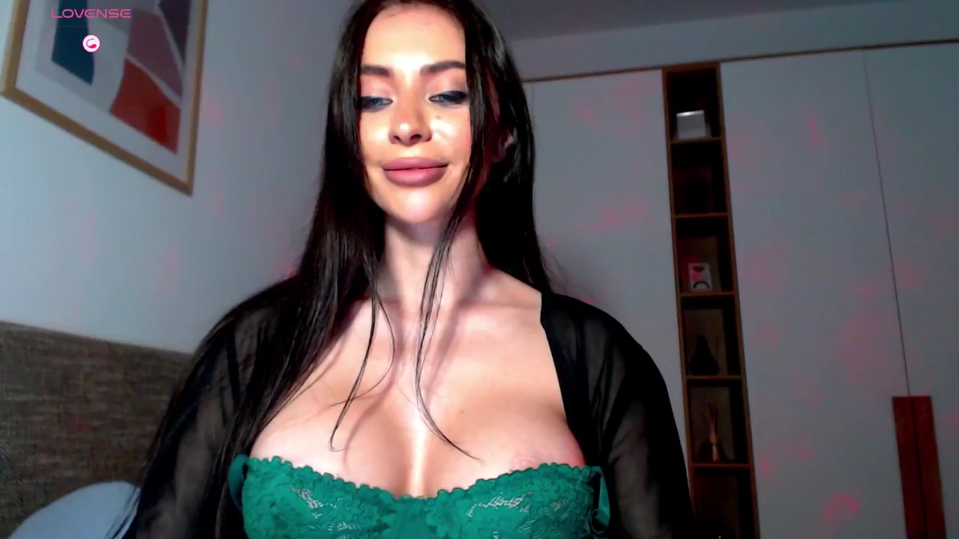 Gallery image thumbnail from Alliciya's myfreecams stream on, 04/01/2026, 19:52 image 5 of 20