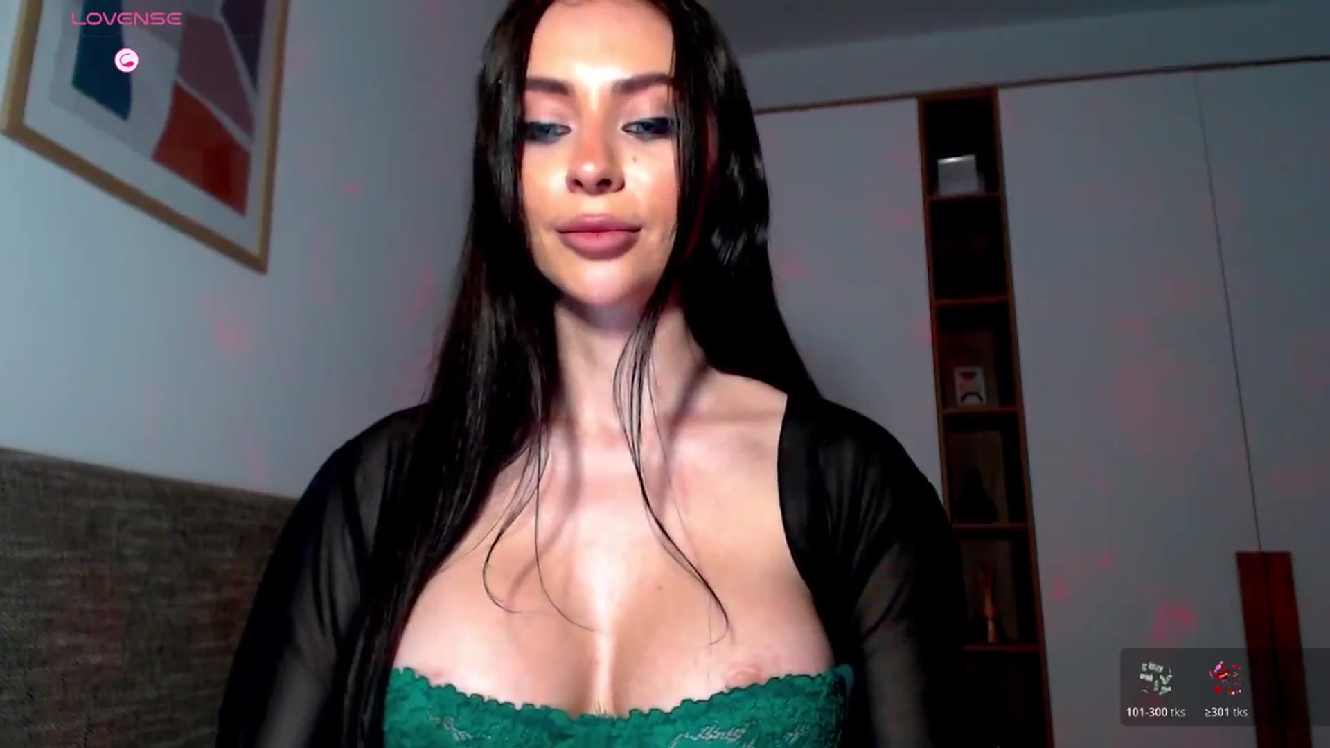 Gallery image thumbnail from Alliciya's myfreecams stream on, 04/01/2026, 21:32 image 10 of 20