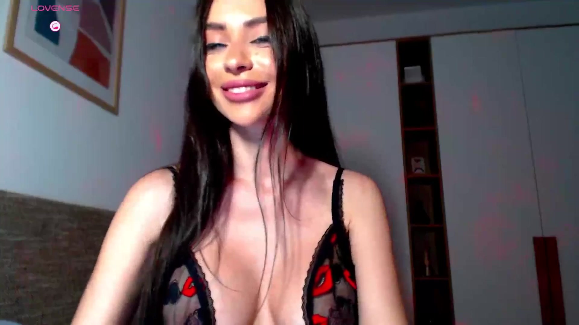 Gallery image thumbnail from Alliciya's myfreecams stream on, 04/10/2026, 20:04 image 14 of 20