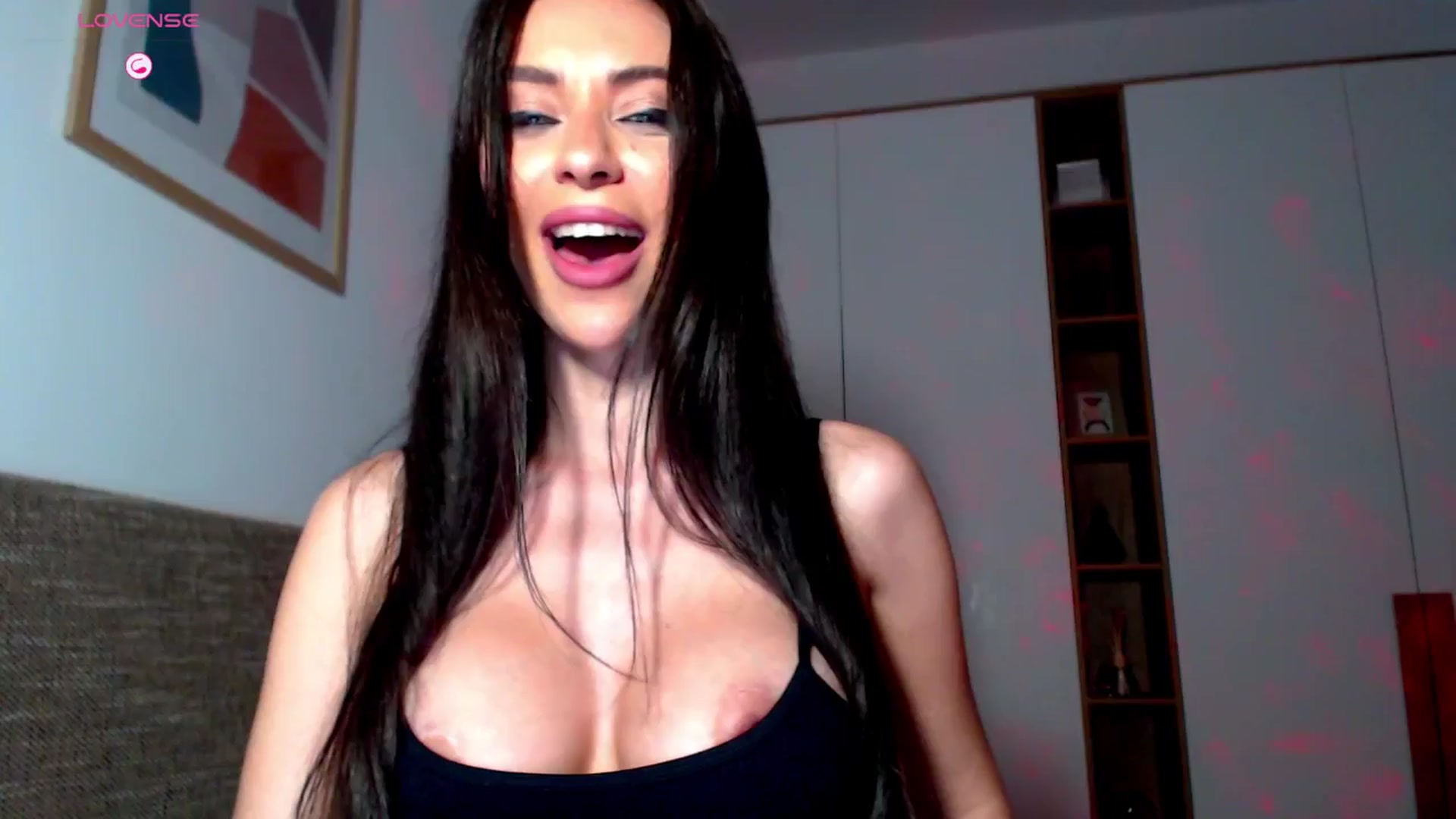 Gallery image thumbnail from Alliciya's myfreecams stream on, 04/11/2026, 19:20 image 2 of 20
