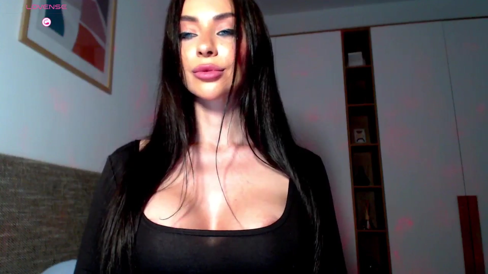 Gallery image thumbnail from Alliciya's myfreecams stream on, 04/12/2026, 16:56 image 13 of 20