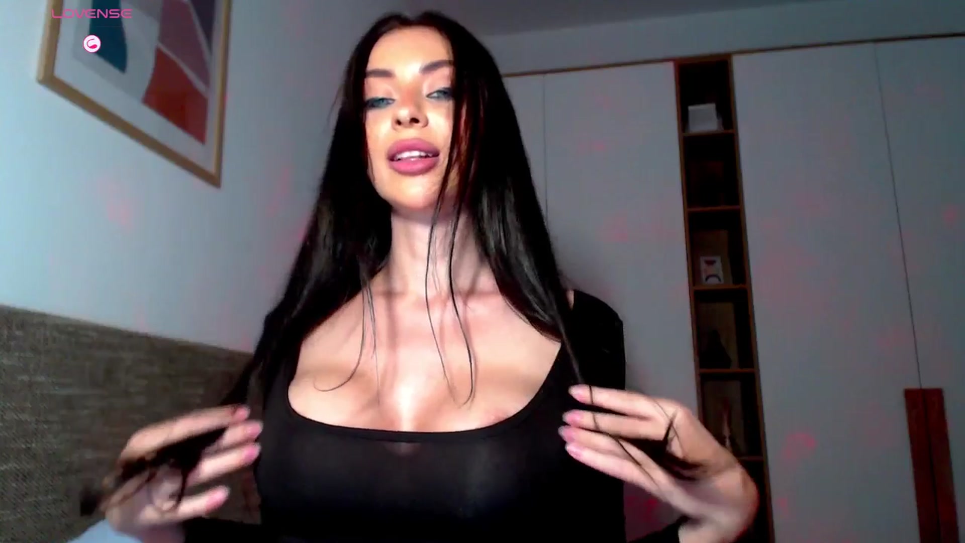 Gallery image thumbnail from Alliciya's myfreecams stream on, 04/12/2026, 16:56 image 5 of 20