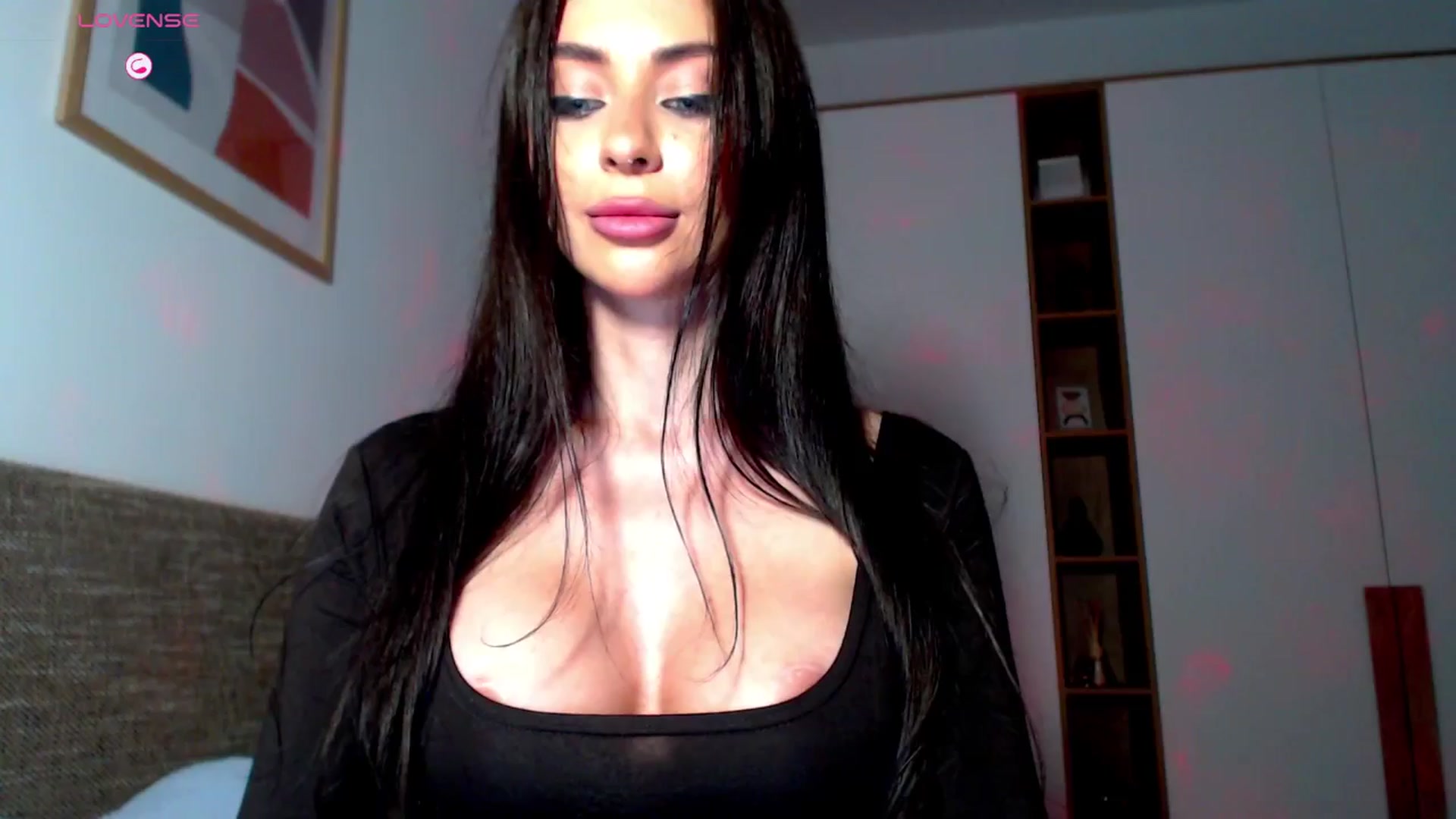 Gallery image thumbnail from Alliciya's myfreecams stream on, 04/12/2026, 16:56 image 4 of 20
