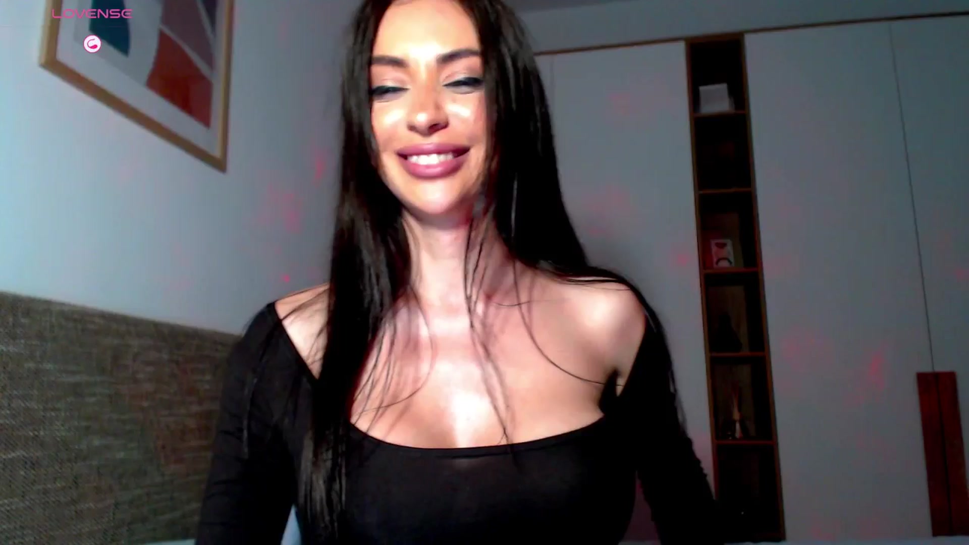 Gallery image thumbnail from Alliciya's myfreecams stream on, 04/12/2026, 21:17 image 20 of 20