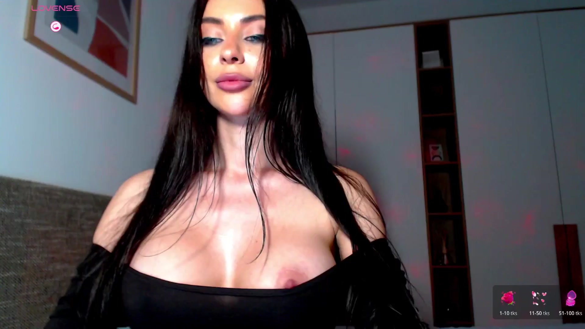 Gallery image thumbnail from Alliciya's myfreecams stream on, 04/12/2026, 21:17 image 12 of 20