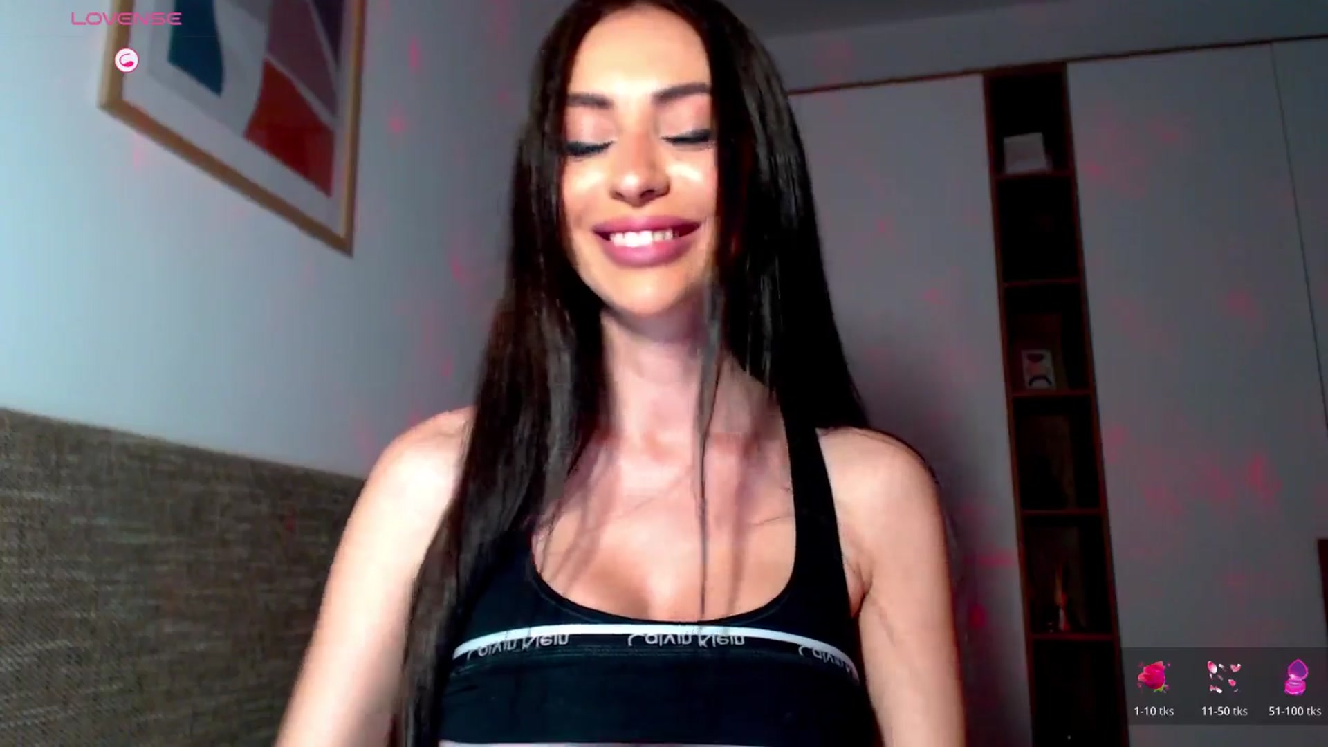 Gallery image thumbnail from Alliciya's myfreecams stream on, 04/14/2026, 18:00 image 9 of 20