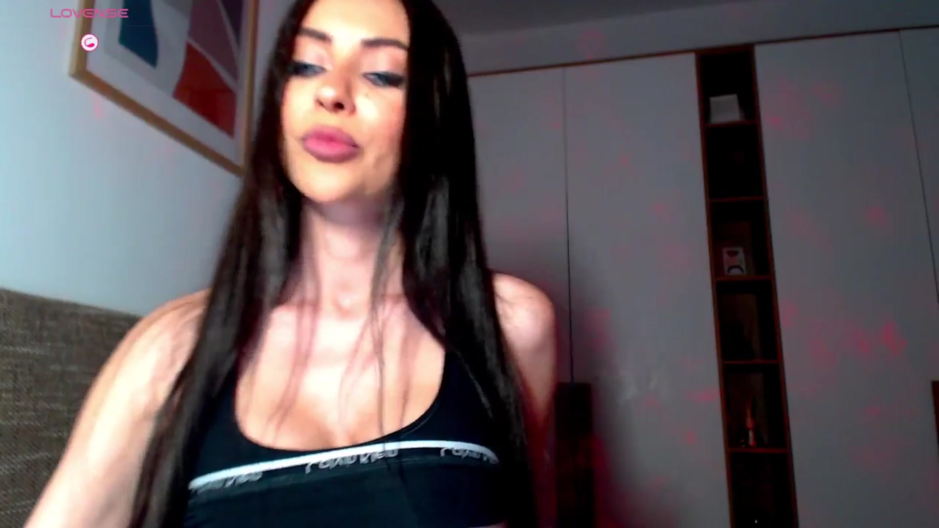 Gallery image thumbnail from Alliciya's myfreecams stream on, 04/14/2026, 18:00 image 7 of 20