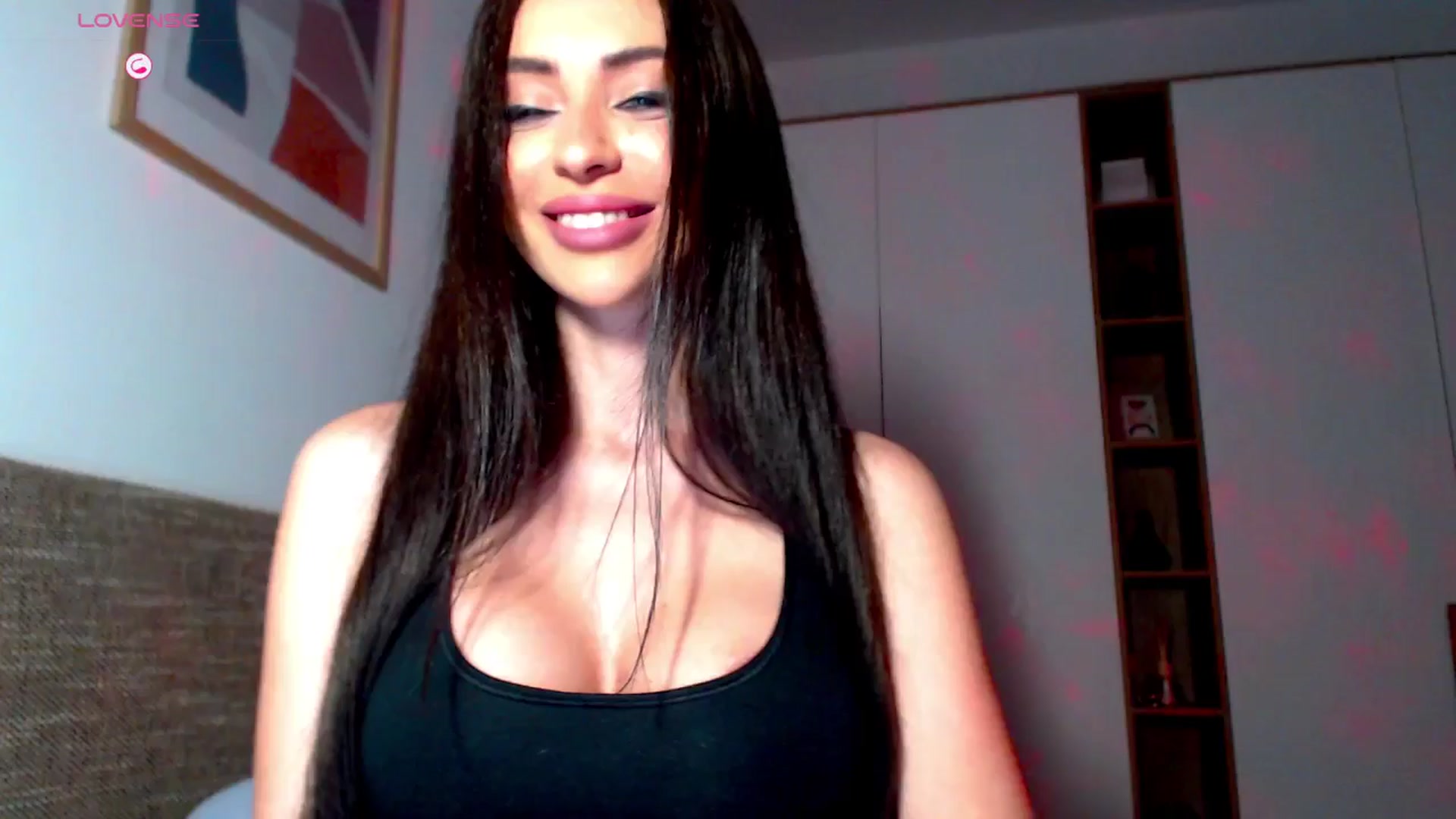 Gallery image thumbnail from Alliciya's myfreecams stream on, 04/14/2026, 18:00 image 3 of 20