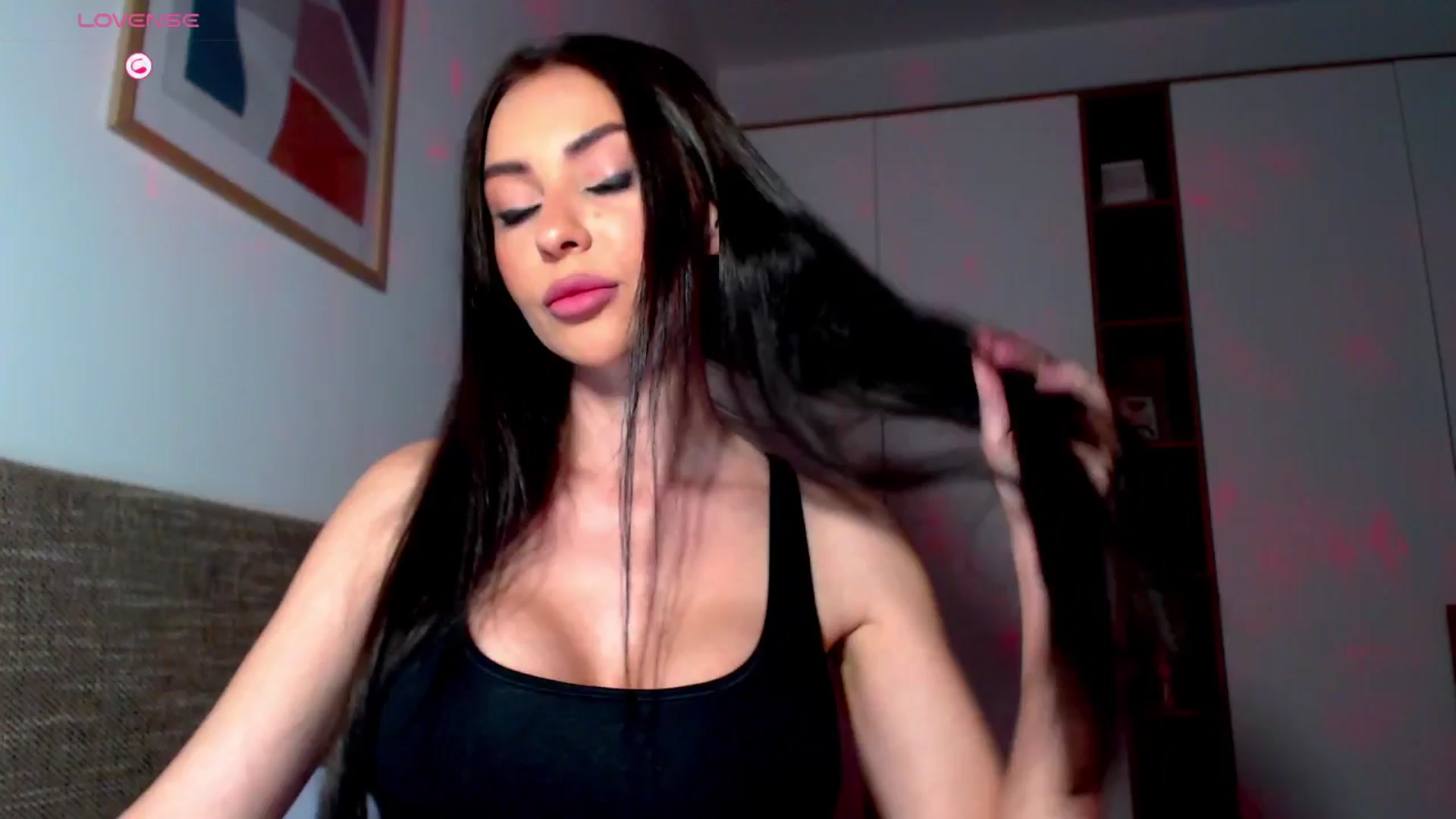 Gallery image thumbnail from Alliciya's myfreecams stream on, 04/14/2026, 18:00 image 1 of 20