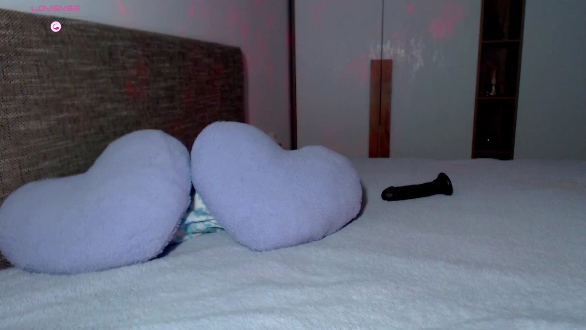 Gallery image thumbnail from Alliciya's myfreecams stream on, 04/19/2026, 12:08 image 3 of 20