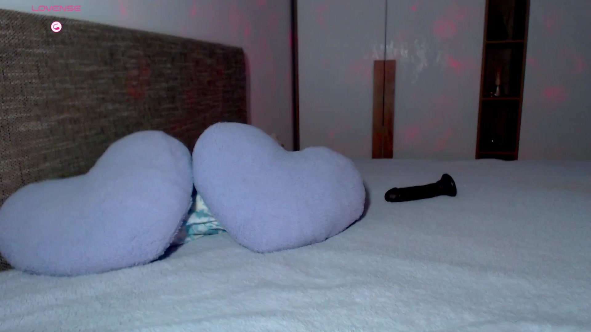 Gallery image thumbnail from Alliciya's myfreecams stream on, 04/19/2026, 12:08 image 2 of 20