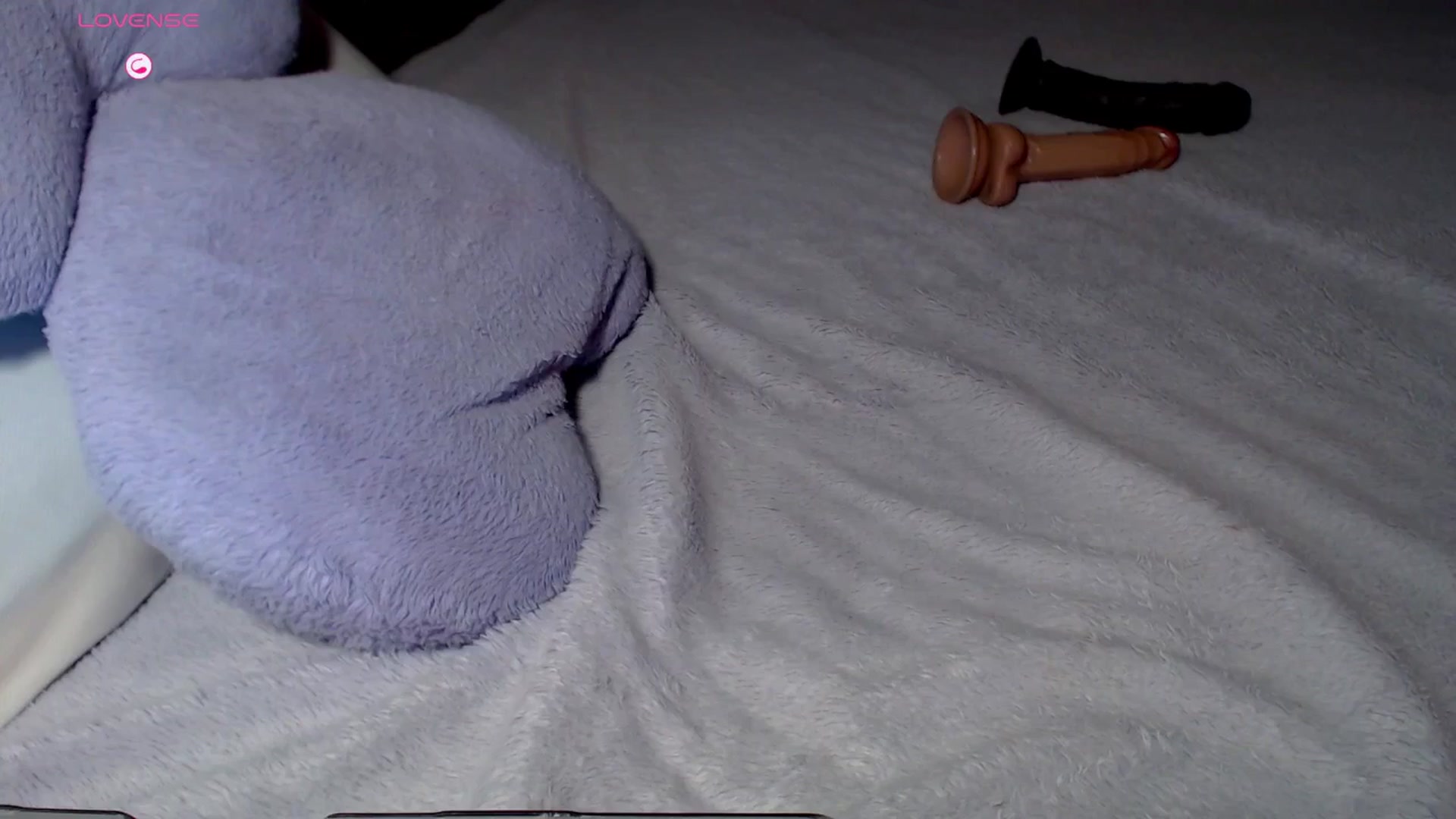 Gallery image thumbnail from Alliciya's myfreecams stream on, 05/02/2026, 18:11 image 15 of 20