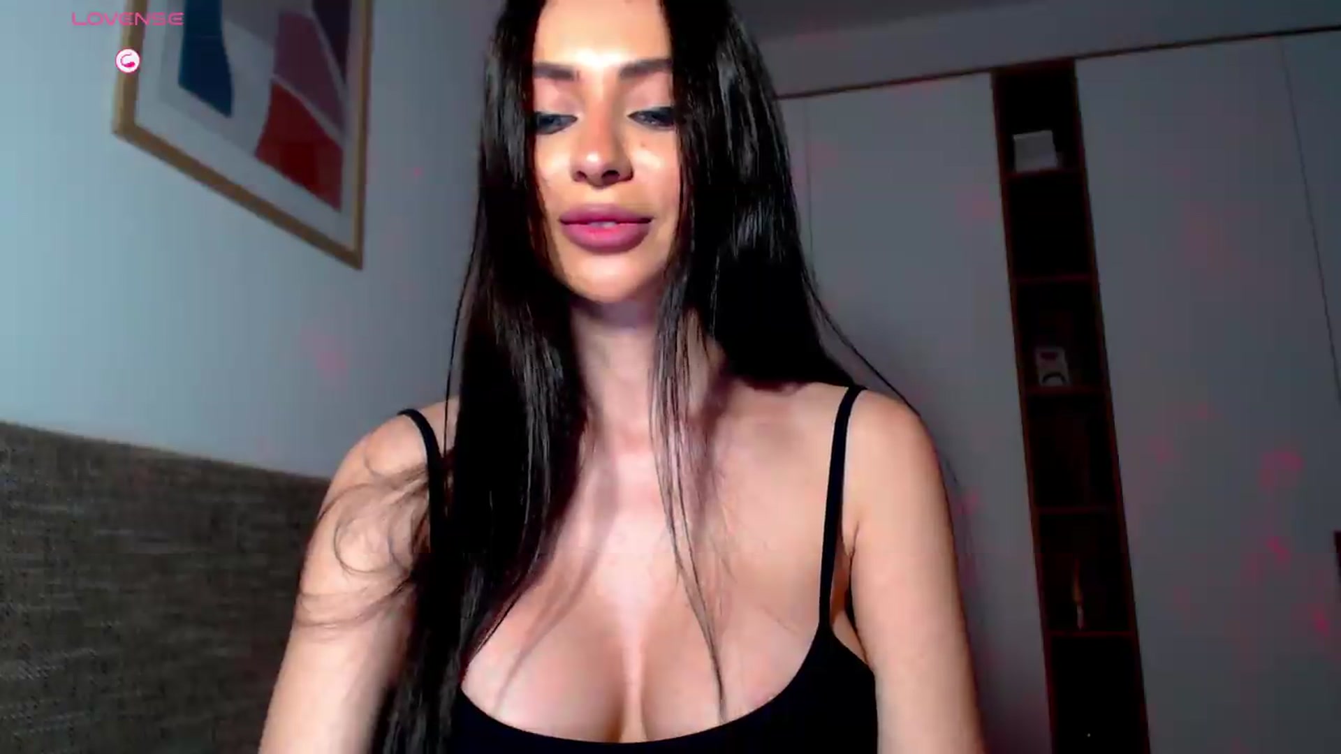 Gallery image thumbnail from Alliciya's myfreecams stream on, 05/06/2026, 18:53 image 13 of 20
