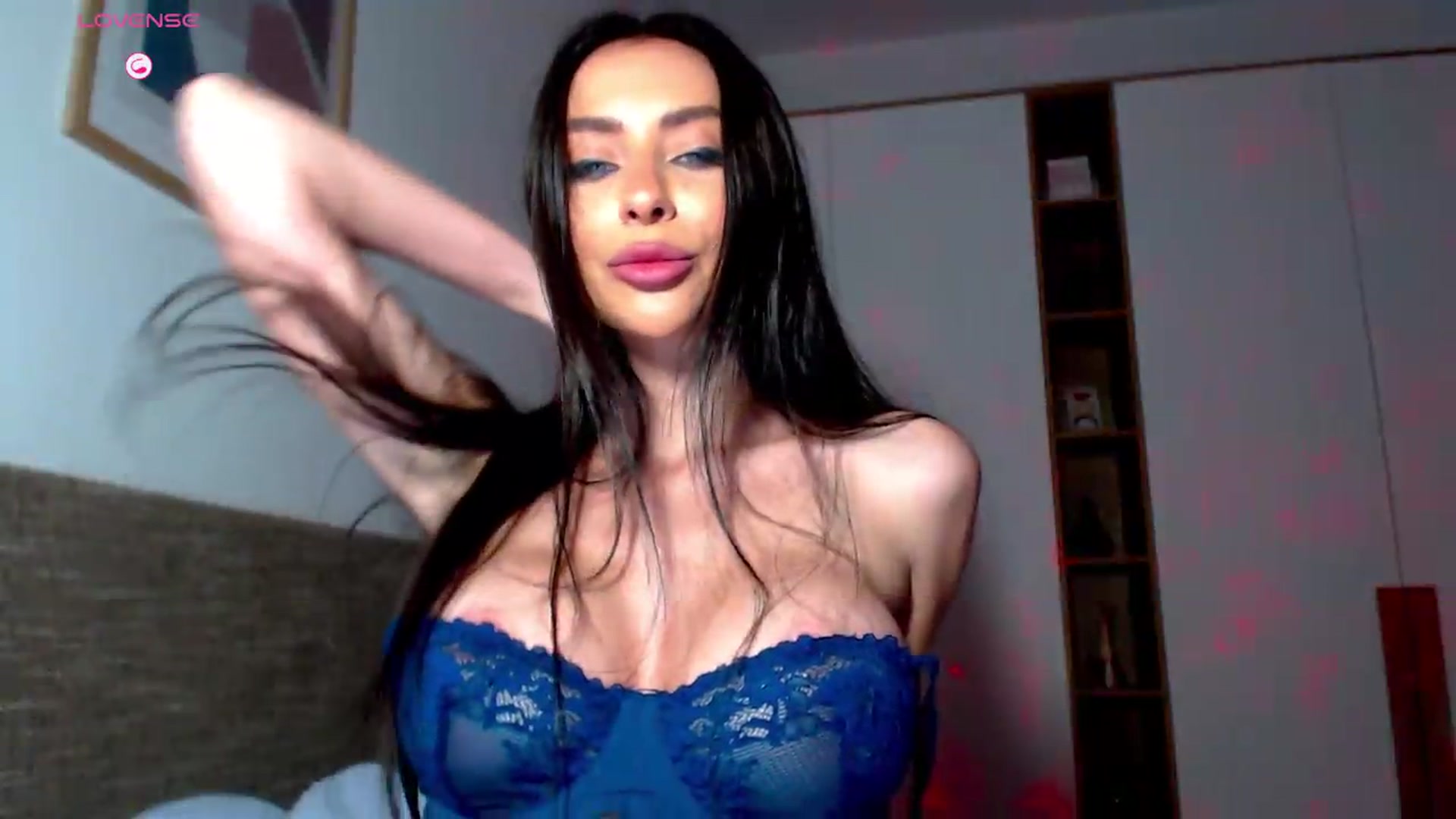 Gallery image thumbnail from Alliciya's myfreecams stream on, 05/07/2026, 14:50 image 16 of 20
