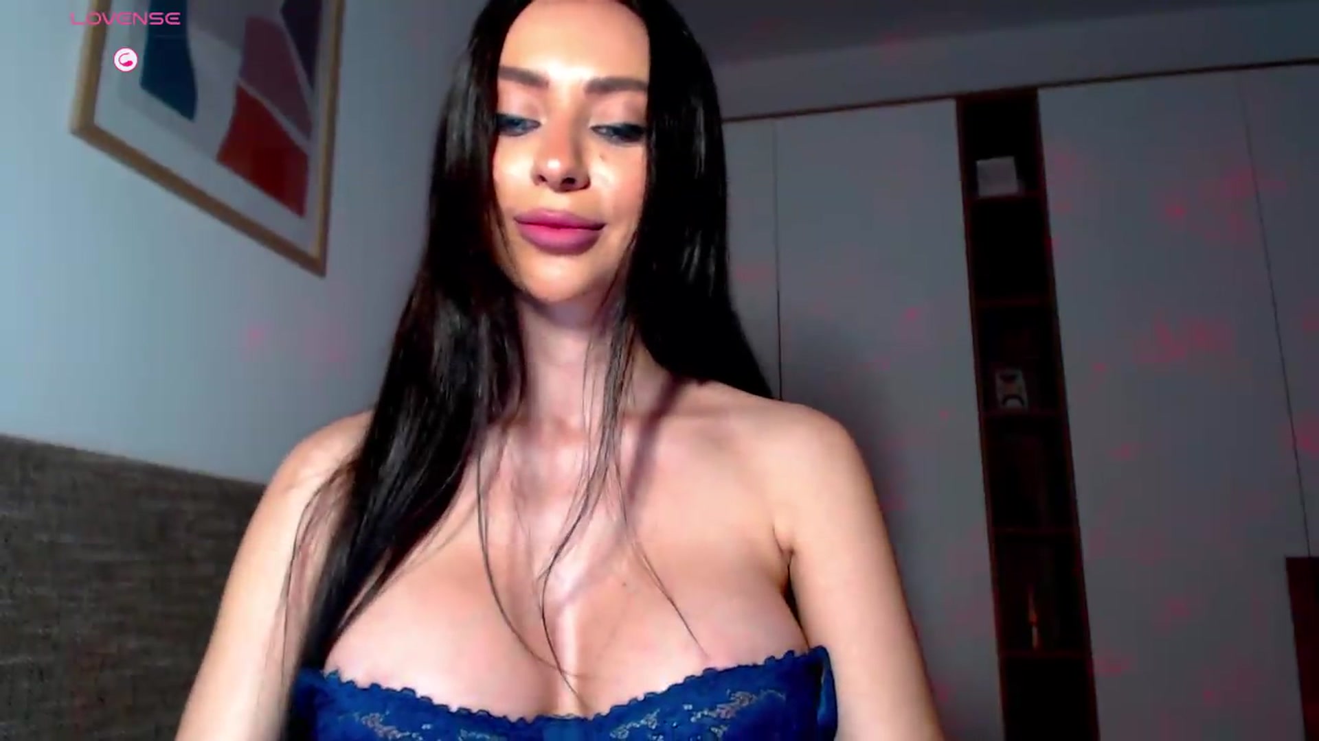 Gallery image thumbnail from Alliciya's myfreecams stream on, 05/07/2026, 17:19 image 10 of 20