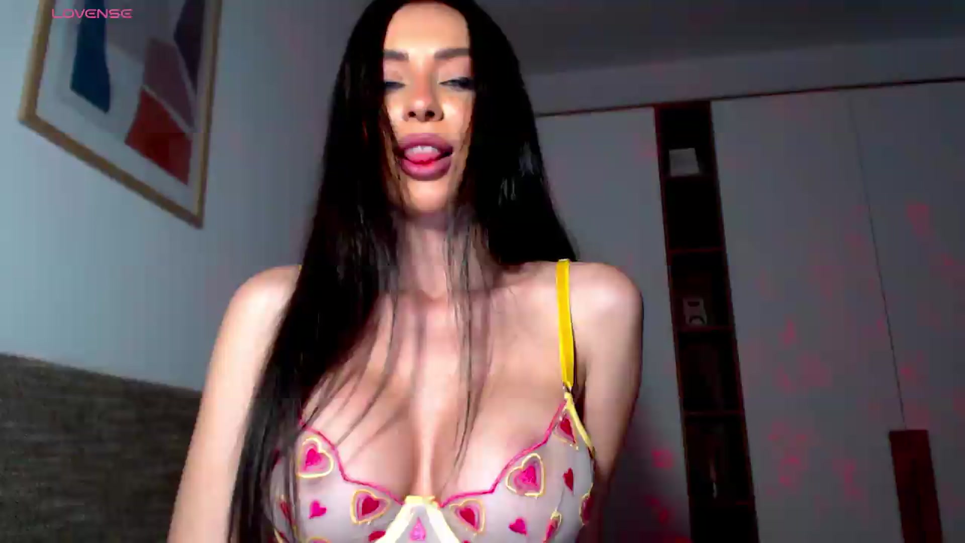 Gallery image thumbnail from Alliciya's myfreecams stream on, 05/14/2026, 15:18 image 11 of 20