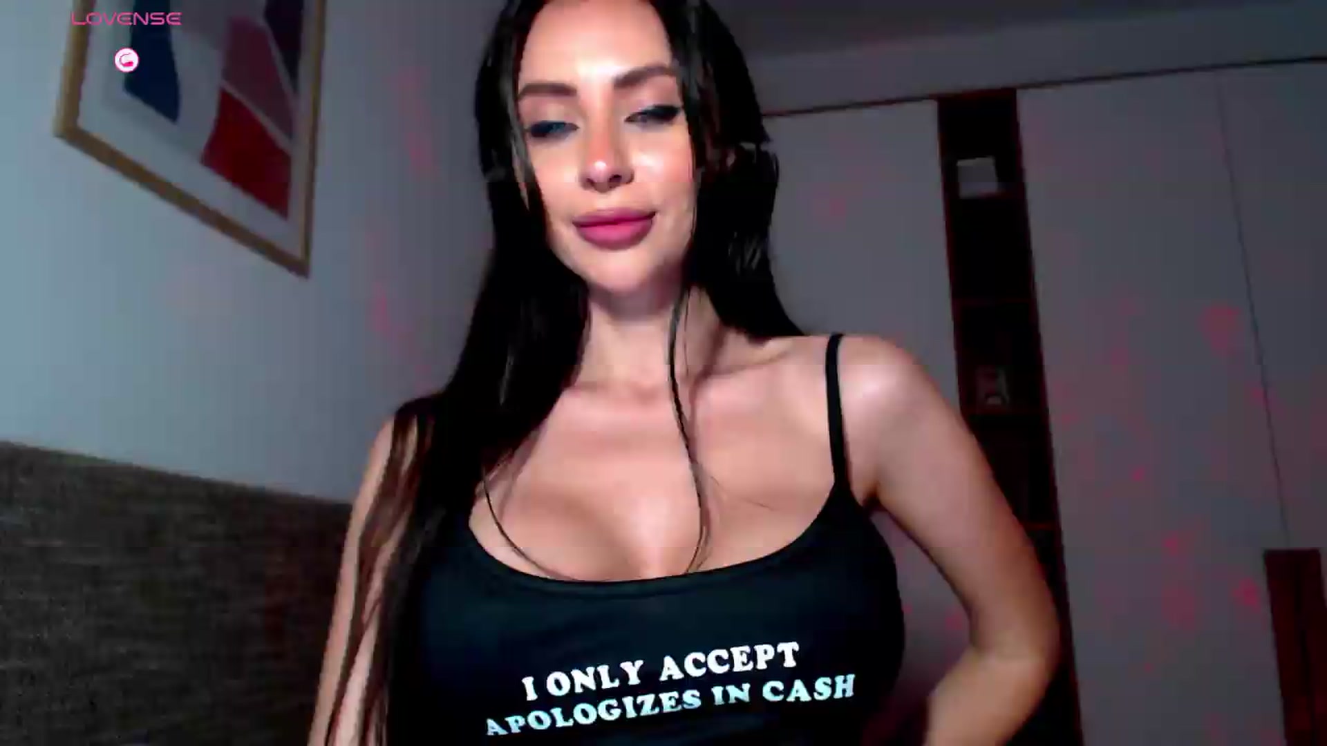 Gallery image thumbnail from Alliciya's myfreecams stream on, 05/21/2026, 18:12 image 3 of 20