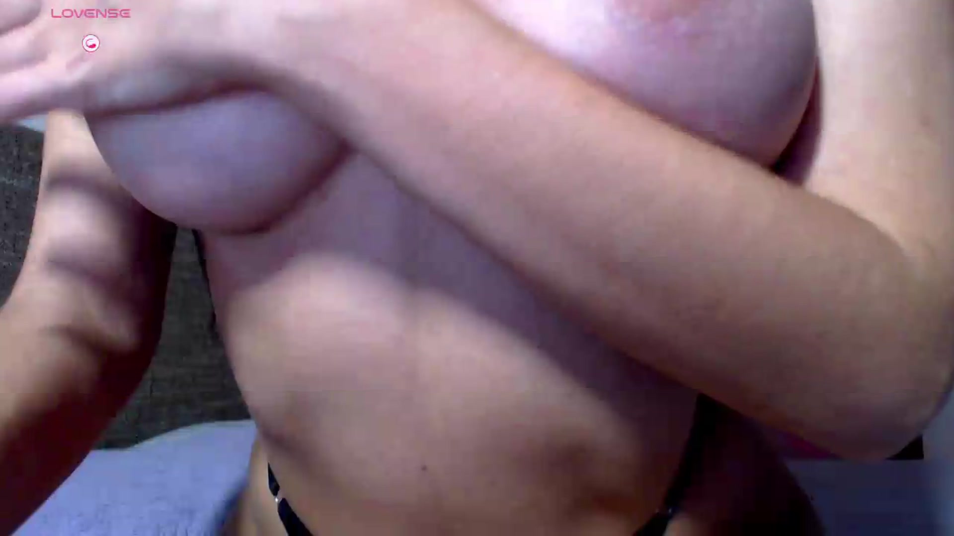 Gallery image thumbnail from Alliciya's myfreecams stream on, 05/31/2026, 15:19 image 20 of 20