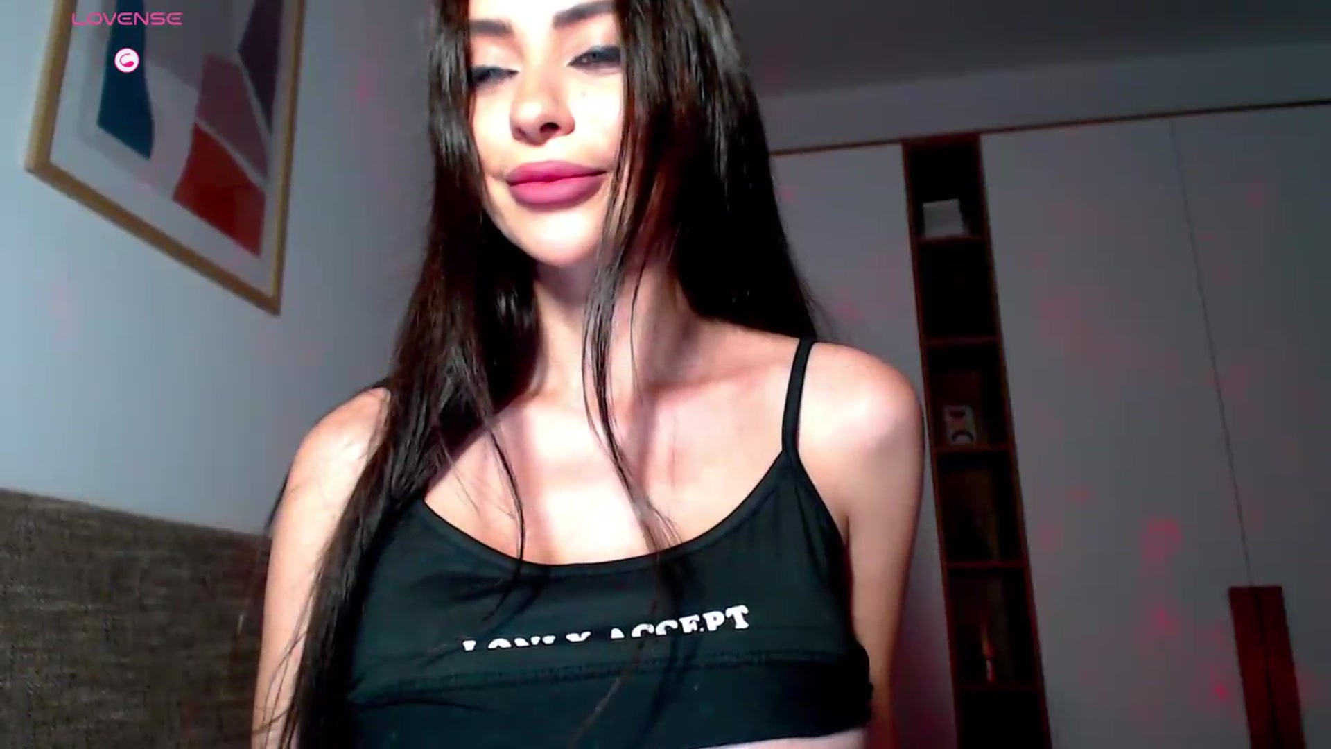Gallery image thumbnail from Alliciya's myfreecams stream on, 06/05/2026, 18:01 image 14 of 20
