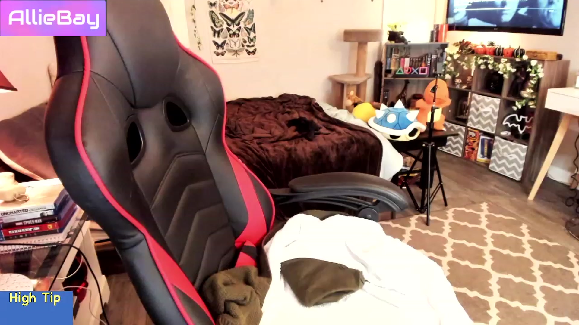 Gallery image thumbnail from AllieBay's myfreecams stream on, 11/16/2022, 07:47 image 5 of 20