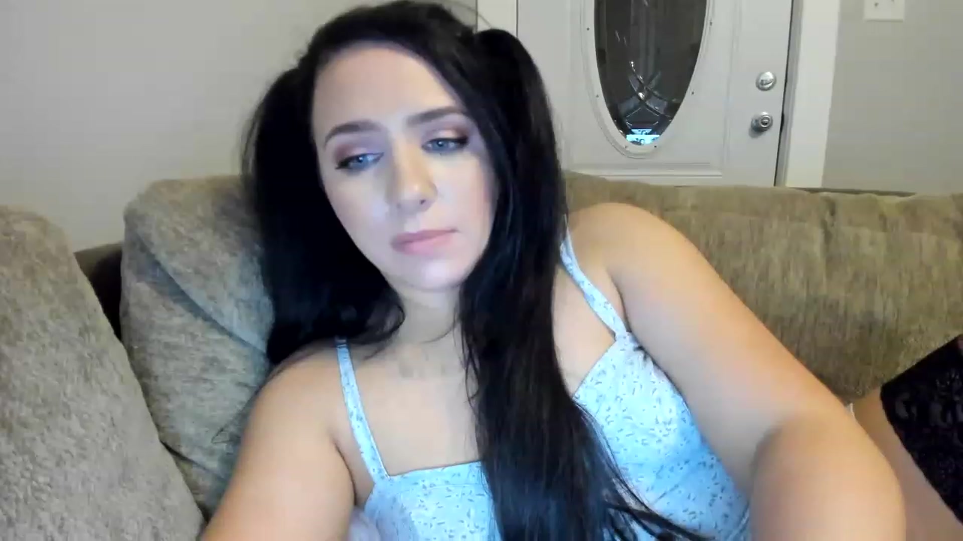 Gallery image thumbnail from AllieCat_94's myfreecams stream on, 01/09/2023, 08:31 image 9 of 20