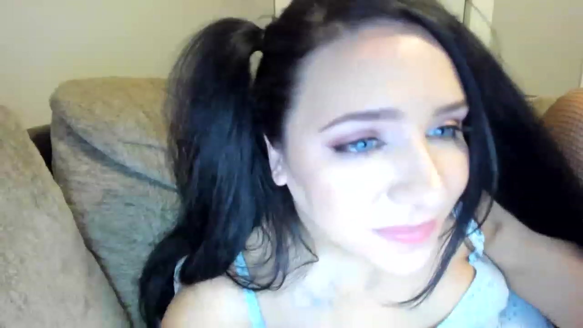 Gallery image thumbnail from AllieCat_94's myfreecams stream on, 01/09/2023, 08:31 image 15 of 20