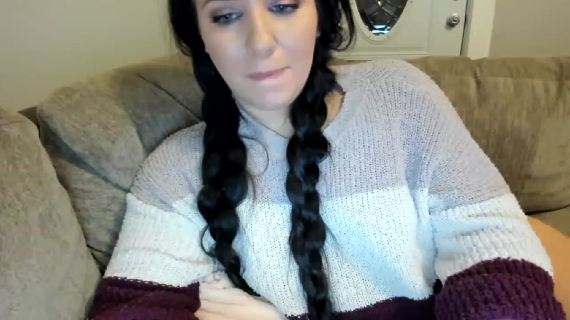 Gallery image thumbnail from AllieCat_94's myfreecams stream on, 01/13/2023, 07:55 image 16 of 20