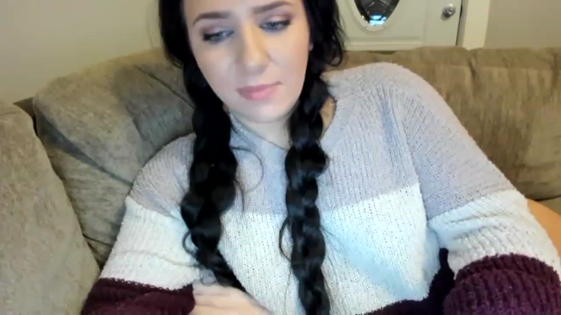 Gallery image thumbnail from AllieCat_94's myfreecams stream on, 01/13/2023, 07:55 image 18 of 20