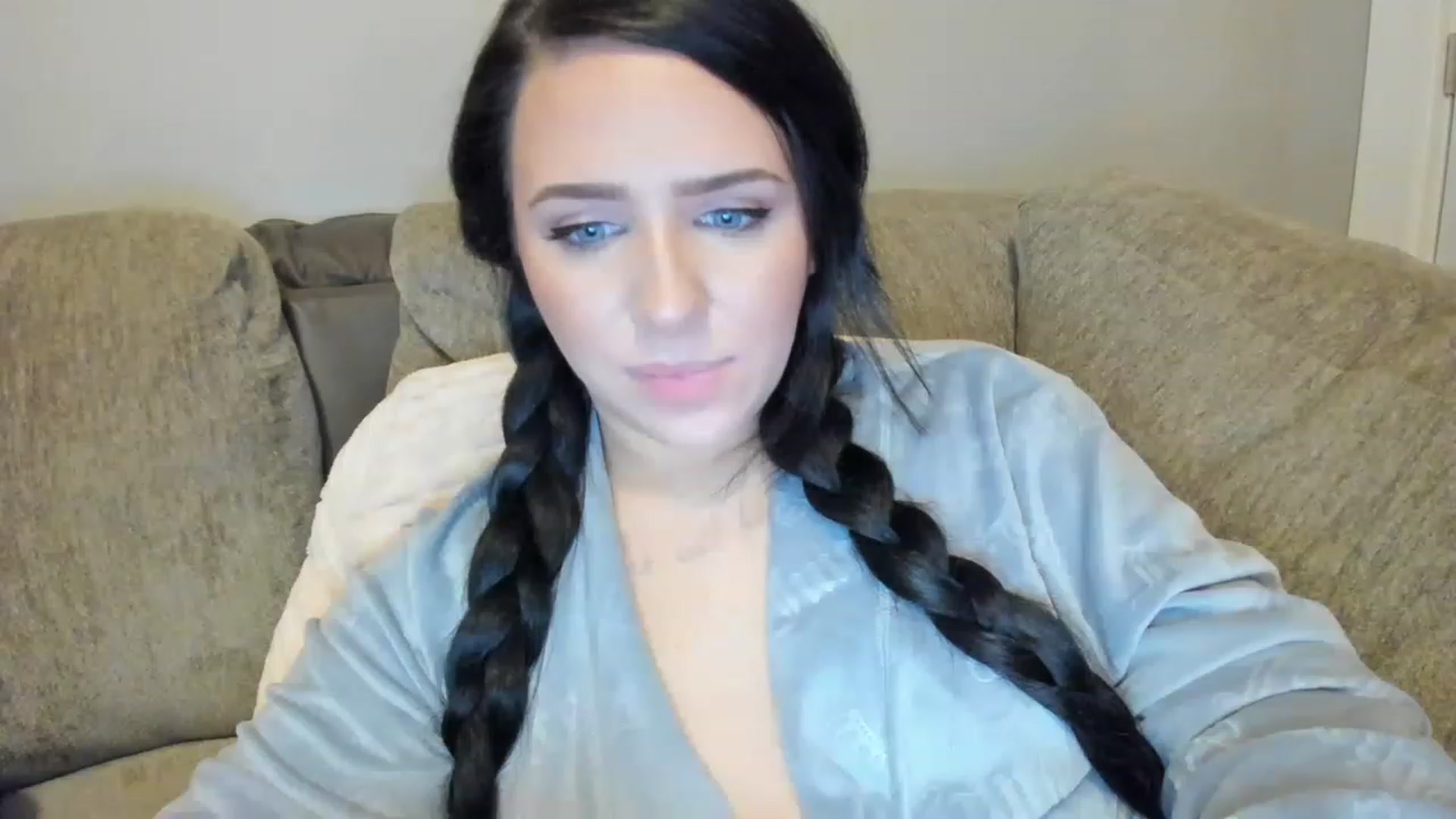 Gallery image thumbnail from AllieCat_94's myfreecams stream on, 01/29/2023, 07:17 image 8 of 20