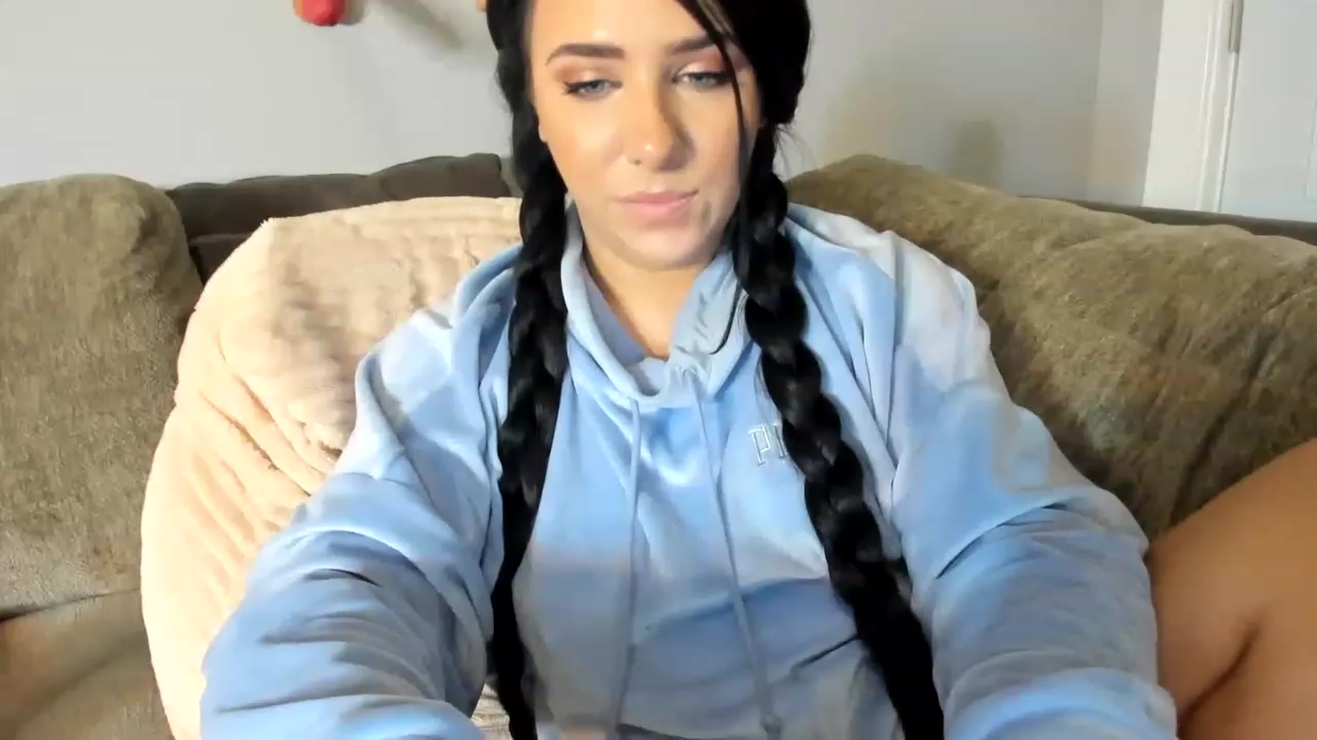 Gallery image thumbnail from AllieCat_94's myfreecams stream on, 02/10/2023, 08:26 image 7 of 20