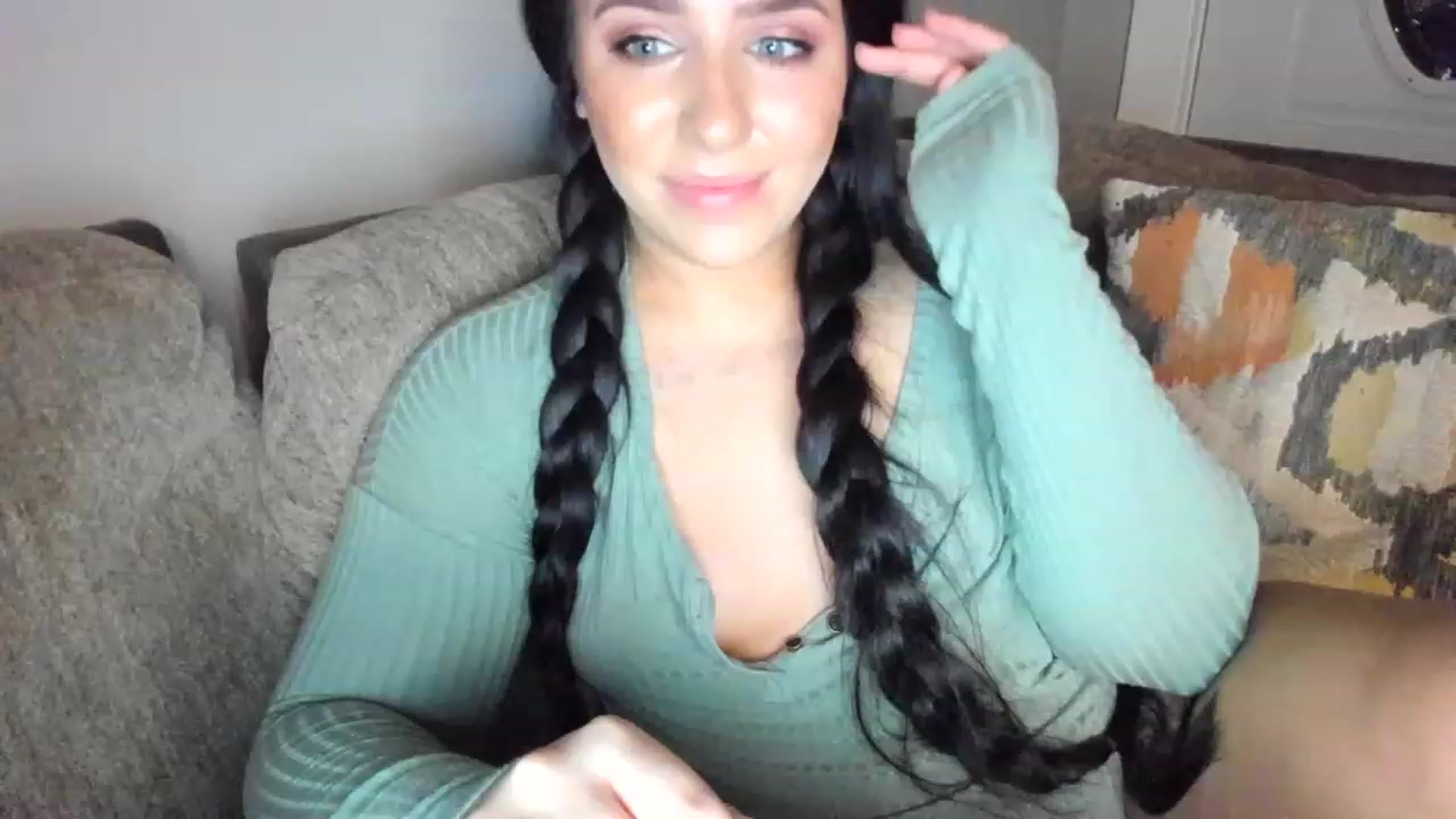 Gallery image thumbnail from AllieCat_94's myfreecams stream on, 04/14/2023, 07:02 image 3 of 20