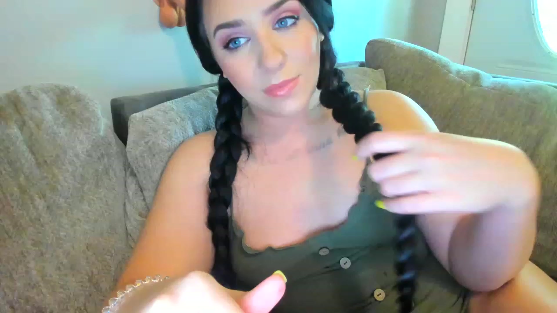 Gallery image thumbnail from AllieKat_4's myfreecams stream on, 04/25/2023, 16:23 image 11 of 20