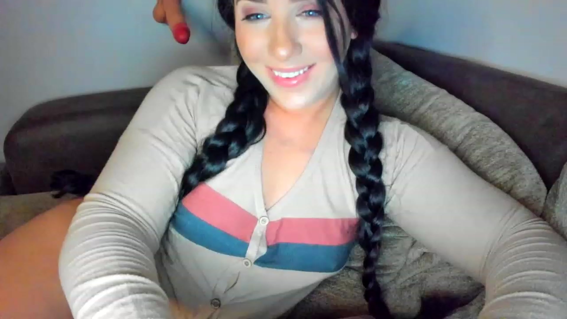 Gallery image thumbnail from AllieKat_4's myfreecams stream on, 05/03/2023, 06:06 image 12 of 20