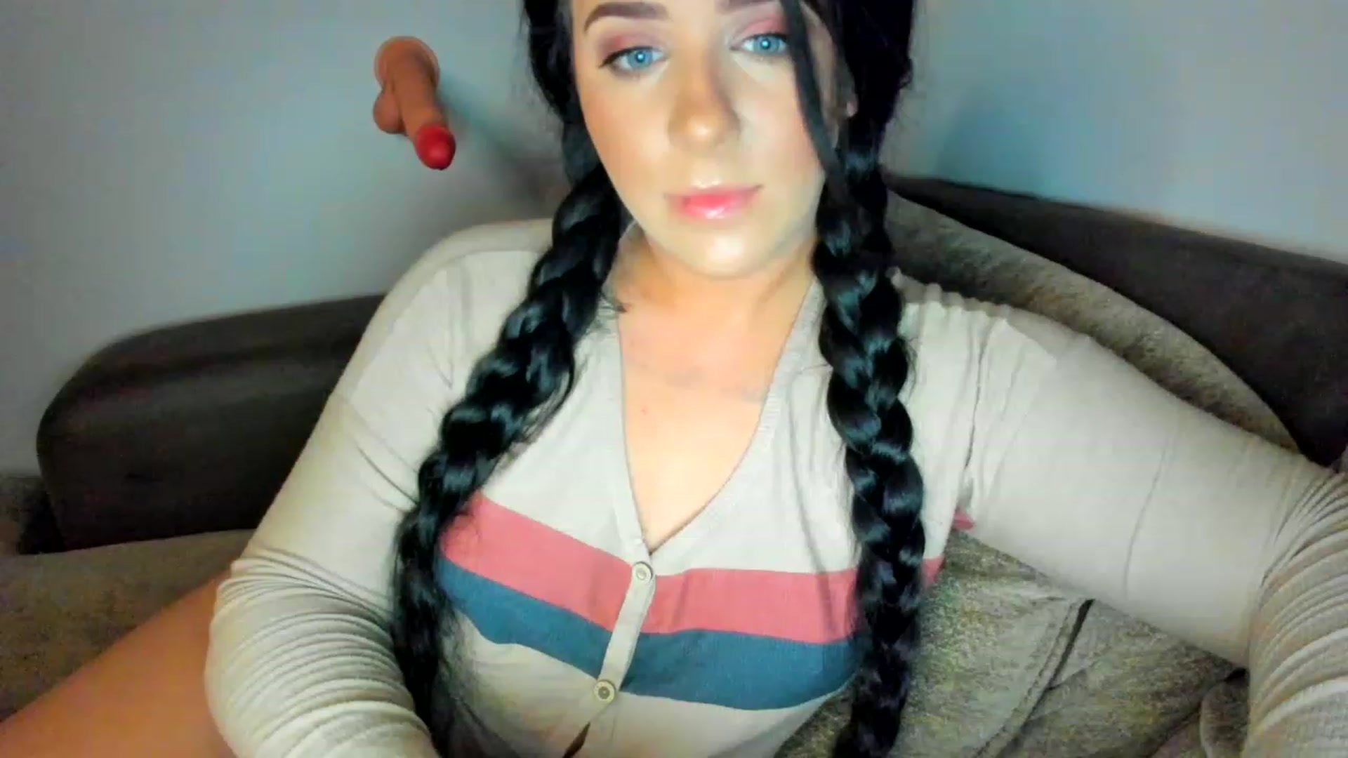 Gallery image thumbnail from AllieKat_4's myfreecams stream on, 05/03/2023, 06:06 image 19 of 20