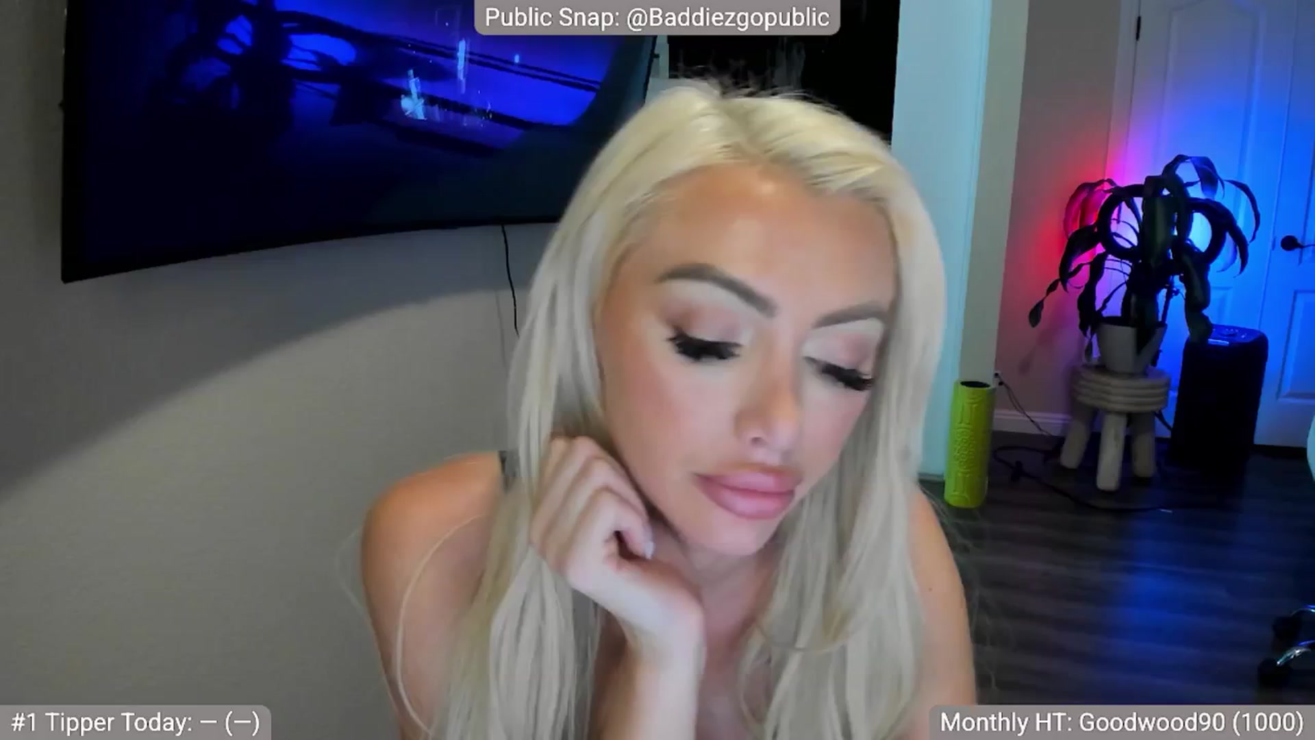 Gallery image thumbnail from AllieRose's myfreecams stream on, 11/29/2025, 09:15 image 11 of 20