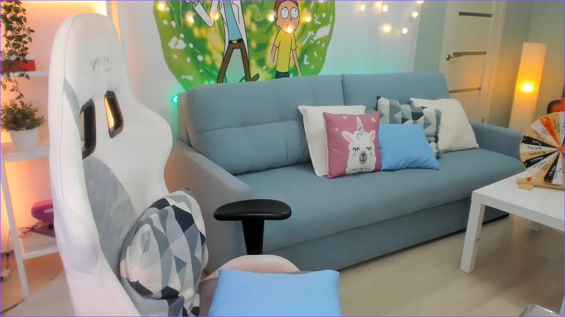 Gallery image thumbnail from AllieStark's myfreecams stream on, 12/01/2022, 02:23 image 10 of 20