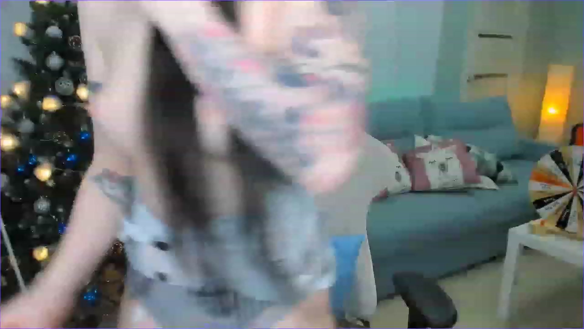 Gallery image thumbnail from AllieStark's myfreecams stream on, 12/12/2022, 01:28 image 2 of 20