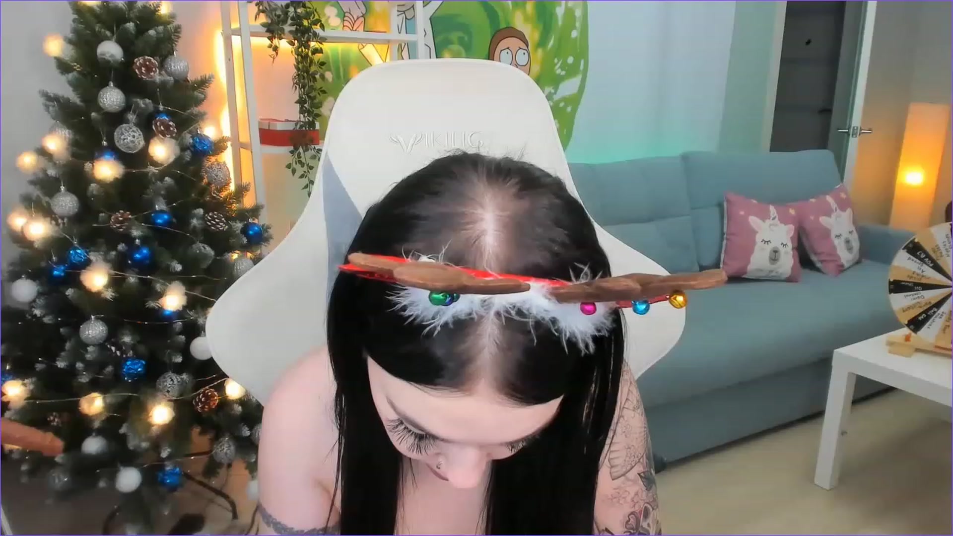 Gallery image thumbnail from AllieStark's myfreecams stream on, 12/19/2022, 03:14 image 13 of 20