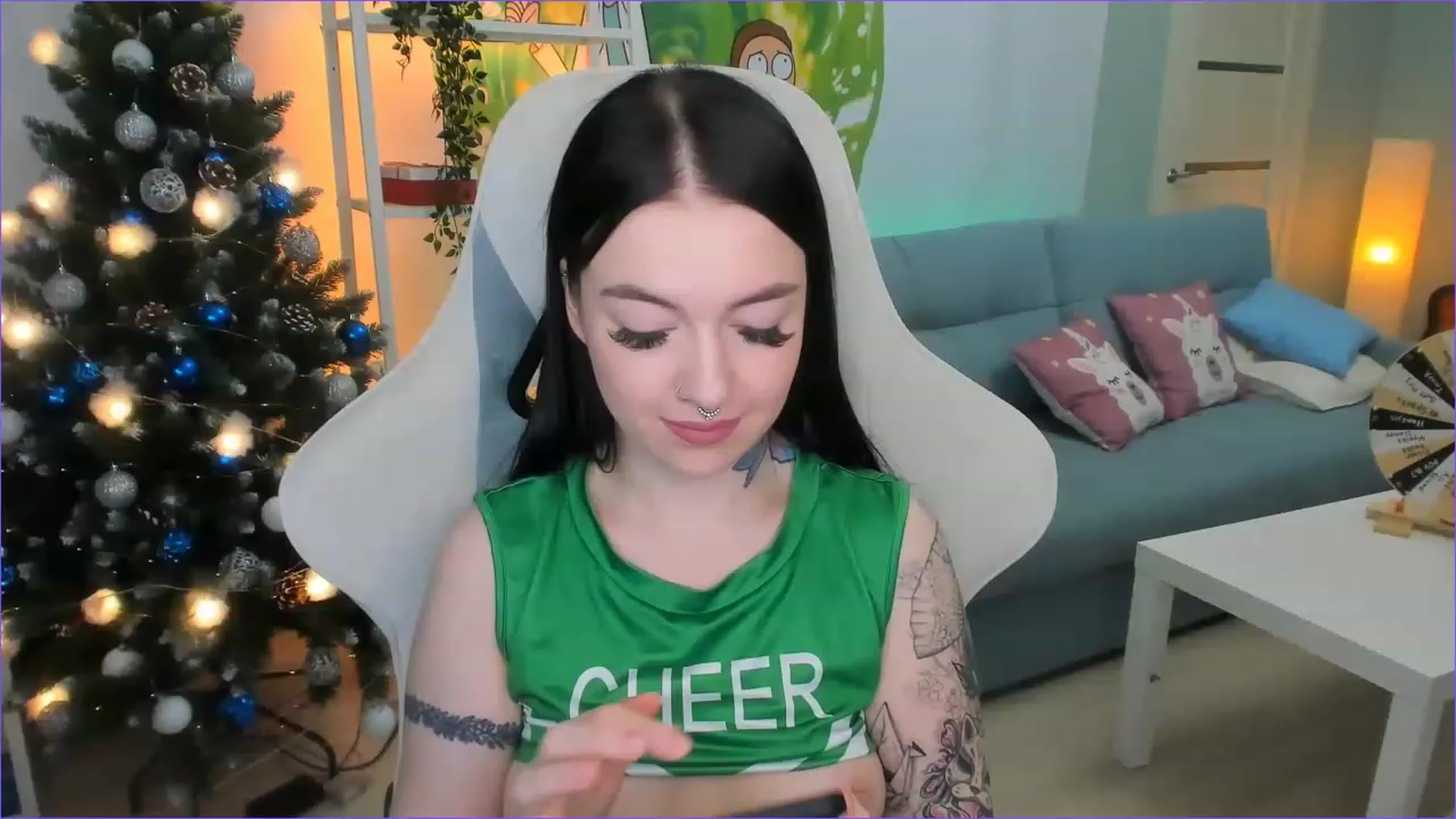 Gallery image thumbnail from AllieStark's myfreecams stream on, 12/21/2022, 02:06 image 5 of 20