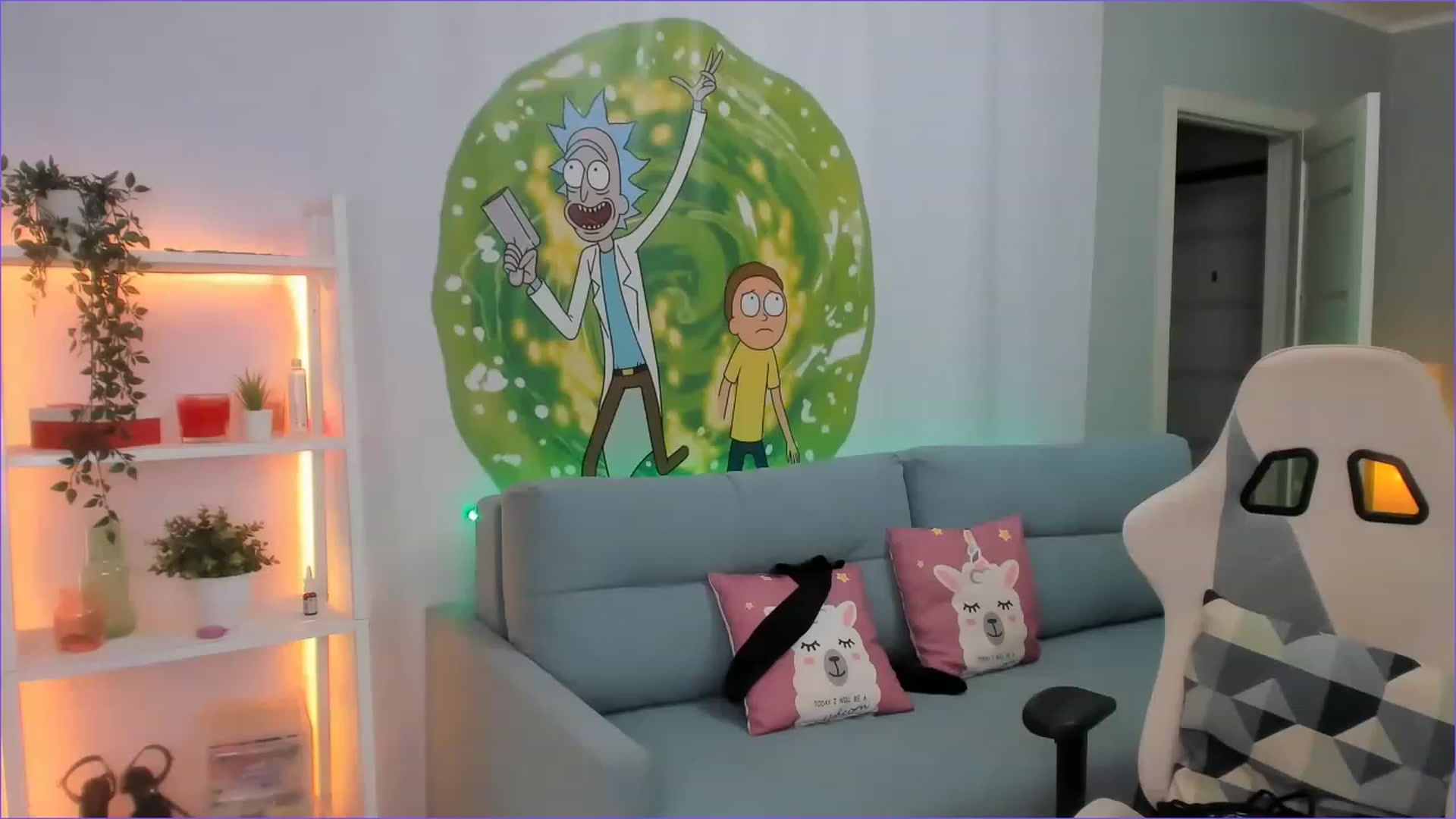Gallery image thumbnail from AllieStark's myfreecams stream on, 02/13/2023, 04:16 image 4 of 20