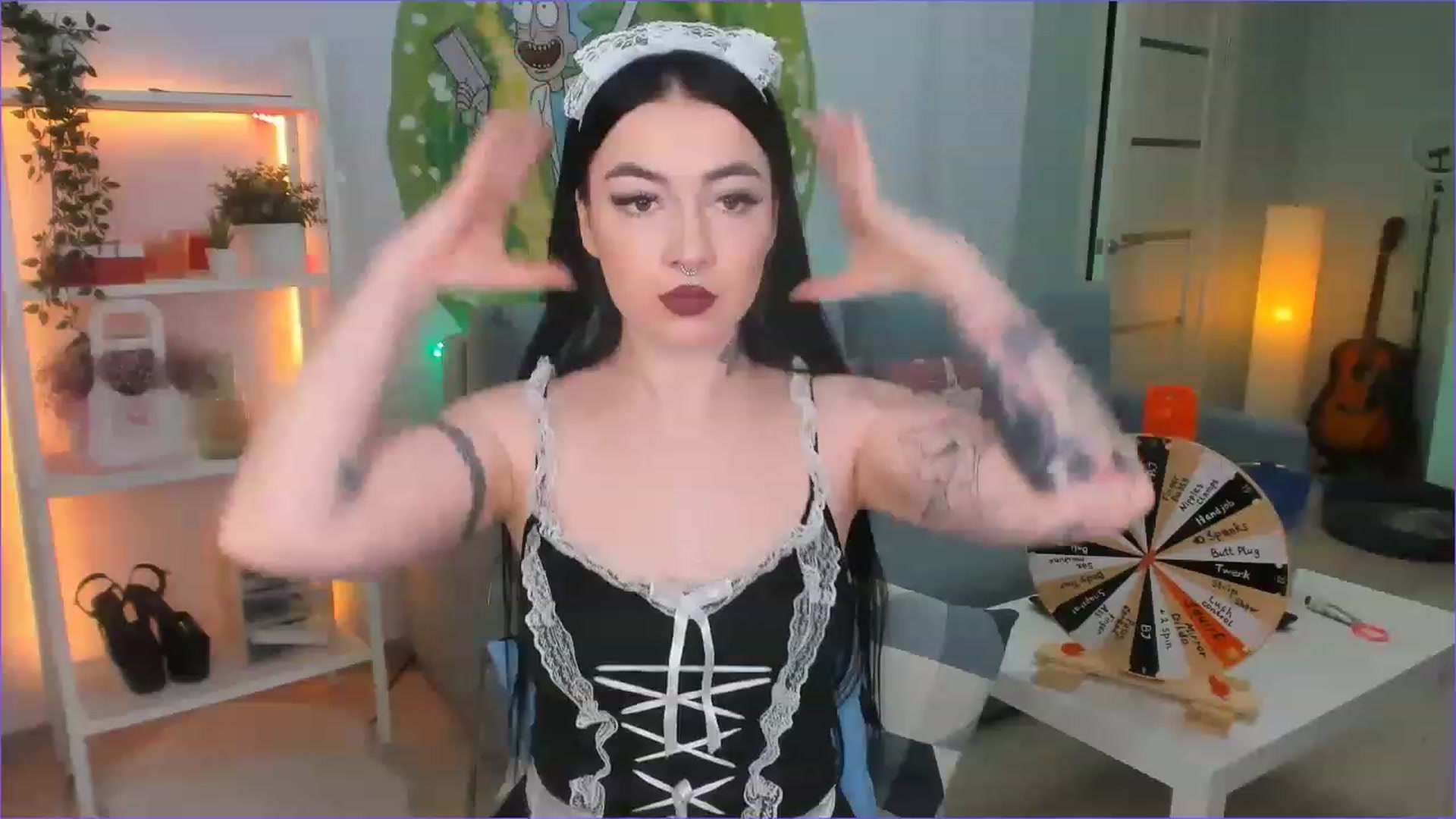 Gallery image thumbnail from AllieStark's myfreecams stream on, 05/01/2023, 22:45 image 5 of 20