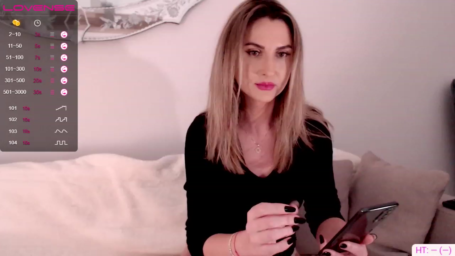 Gallery image thumbnail from AllieSweet's myfreecams stream on, 12/11/2022, 18:54 image 3 of 20
