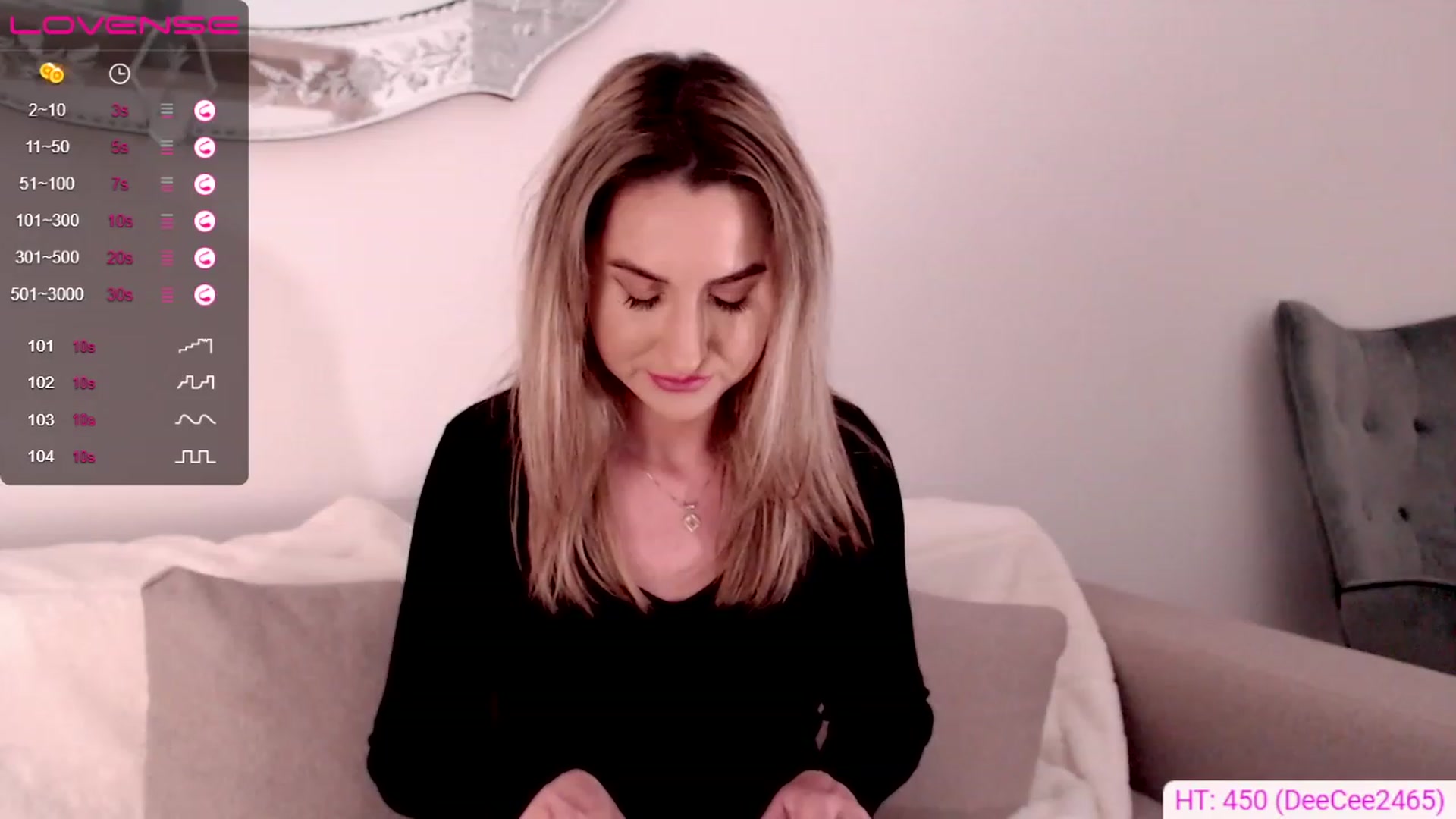 Gallery image thumbnail from AllieSweet's myfreecams stream on, 12/11/2022, 20:59 image 4 of 20