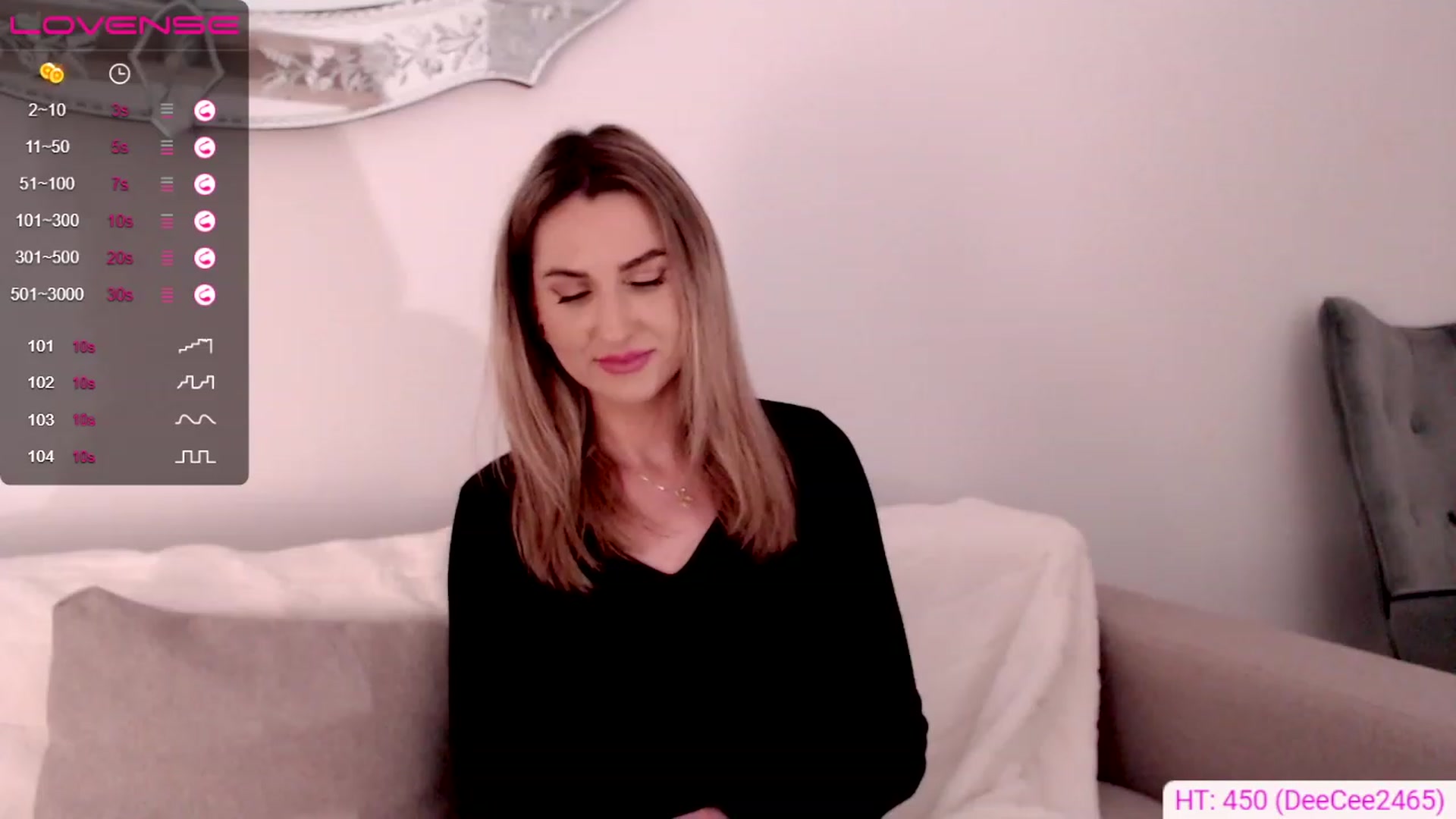 Gallery image thumbnail from AllieSweet's myfreecams stream on, 12/11/2022, 20:59 image 14 of 20