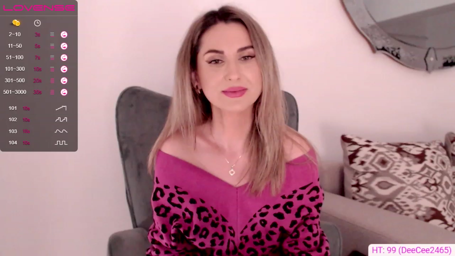 Gallery image thumbnail from AllieSweet's myfreecams stream on, 12/16/2022, 19:12 image 11 of 20