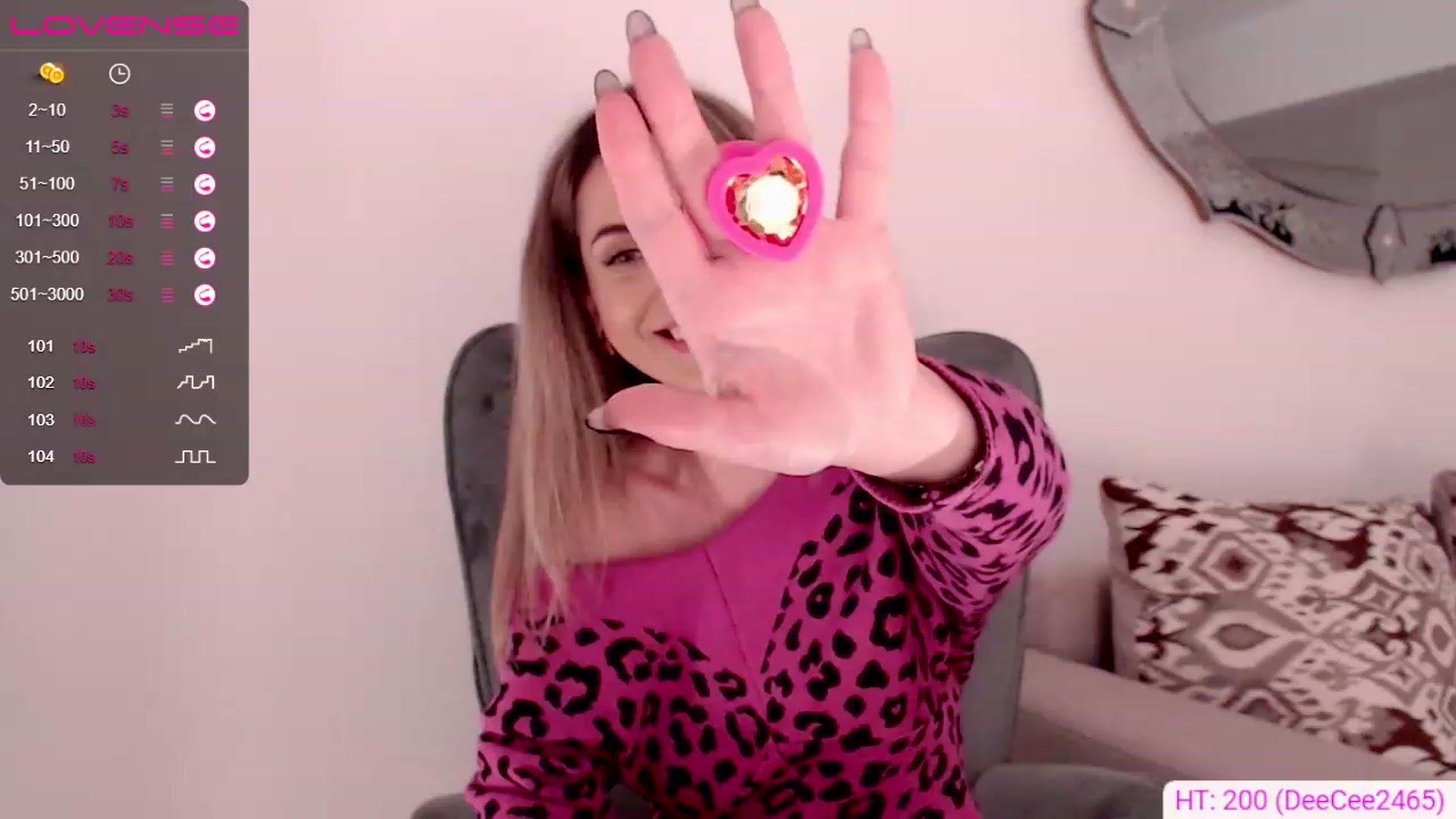 Gallery image thumbnail from AllieSweet's myfreecams stream on, 12/16/2022, 22:18 image 4 of 20